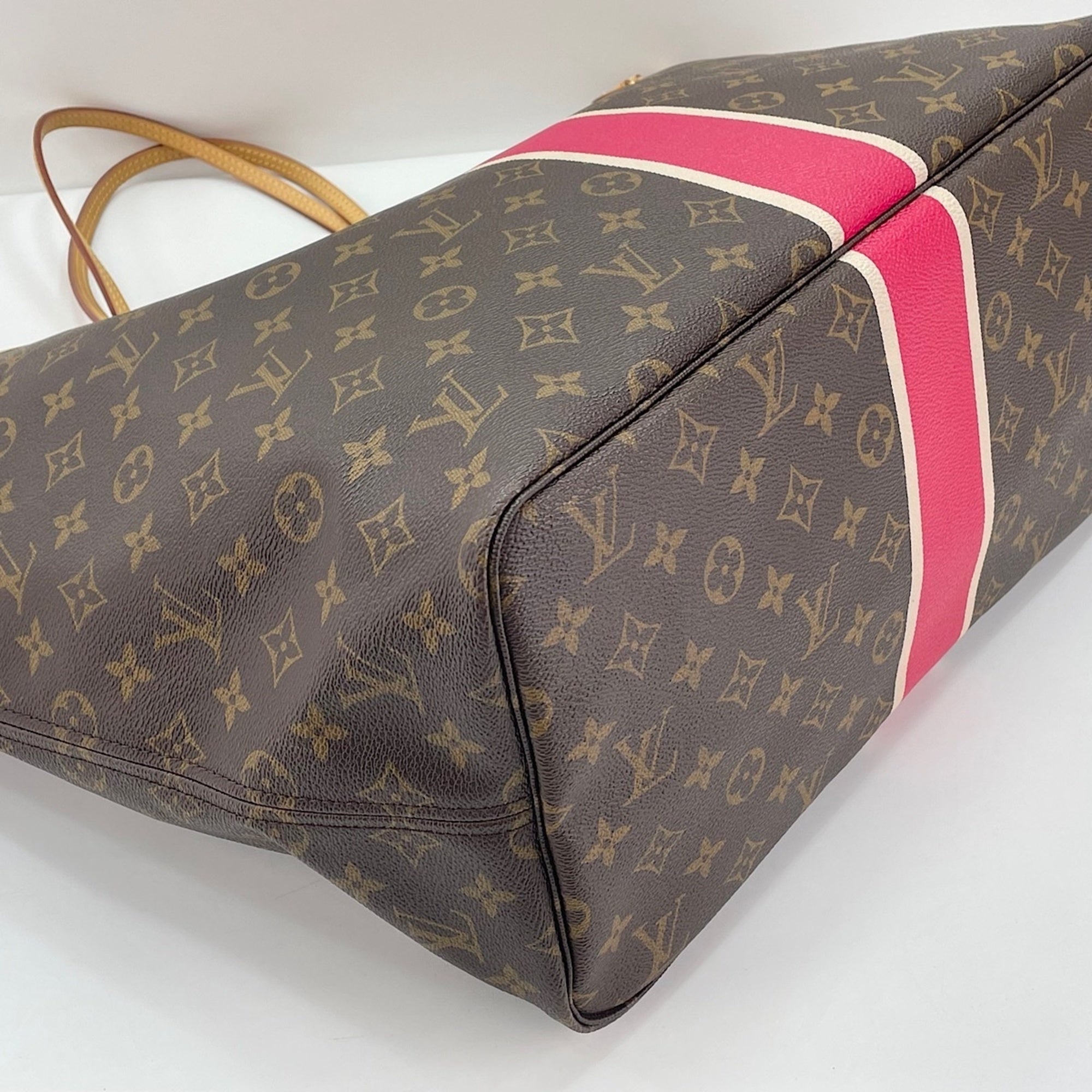 Louis Vuitton Brown Tote Bag (Pre-Owned)