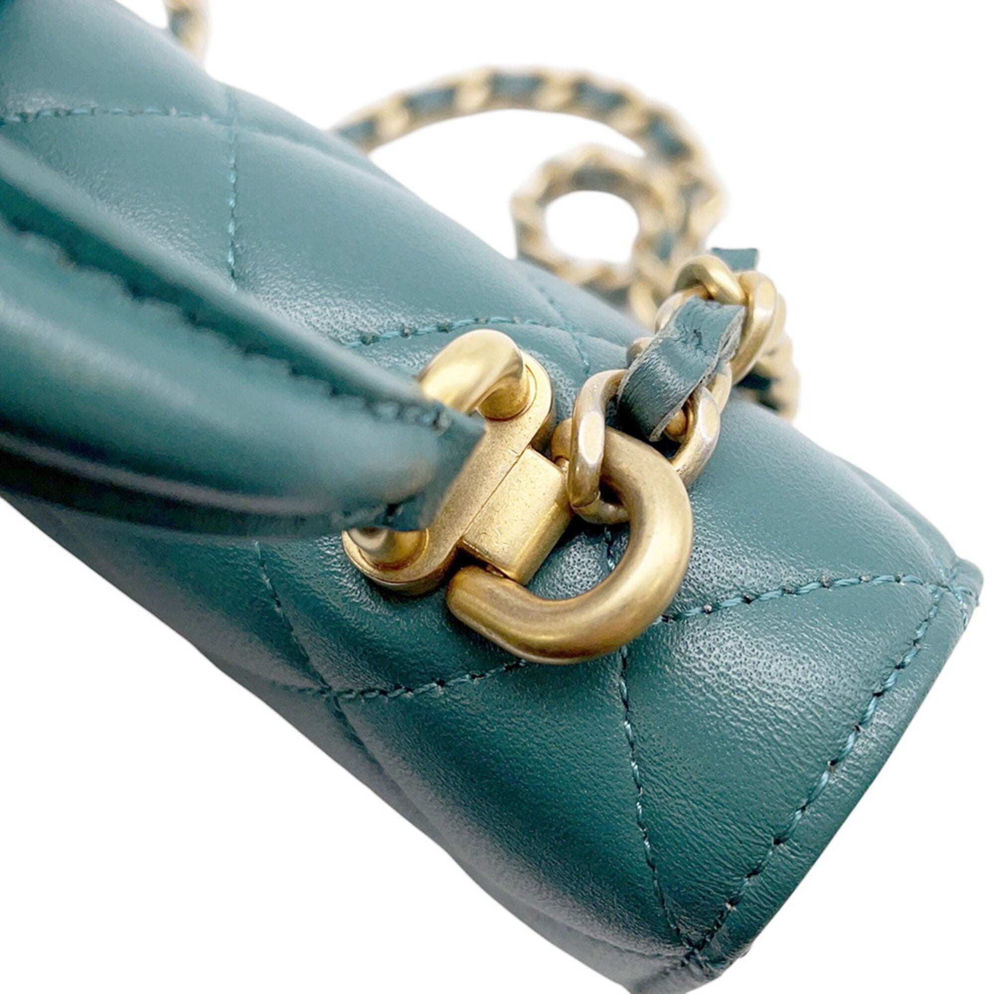 Chanel Green Leather Chain/Shoulder Wallet (Pre-Owned)