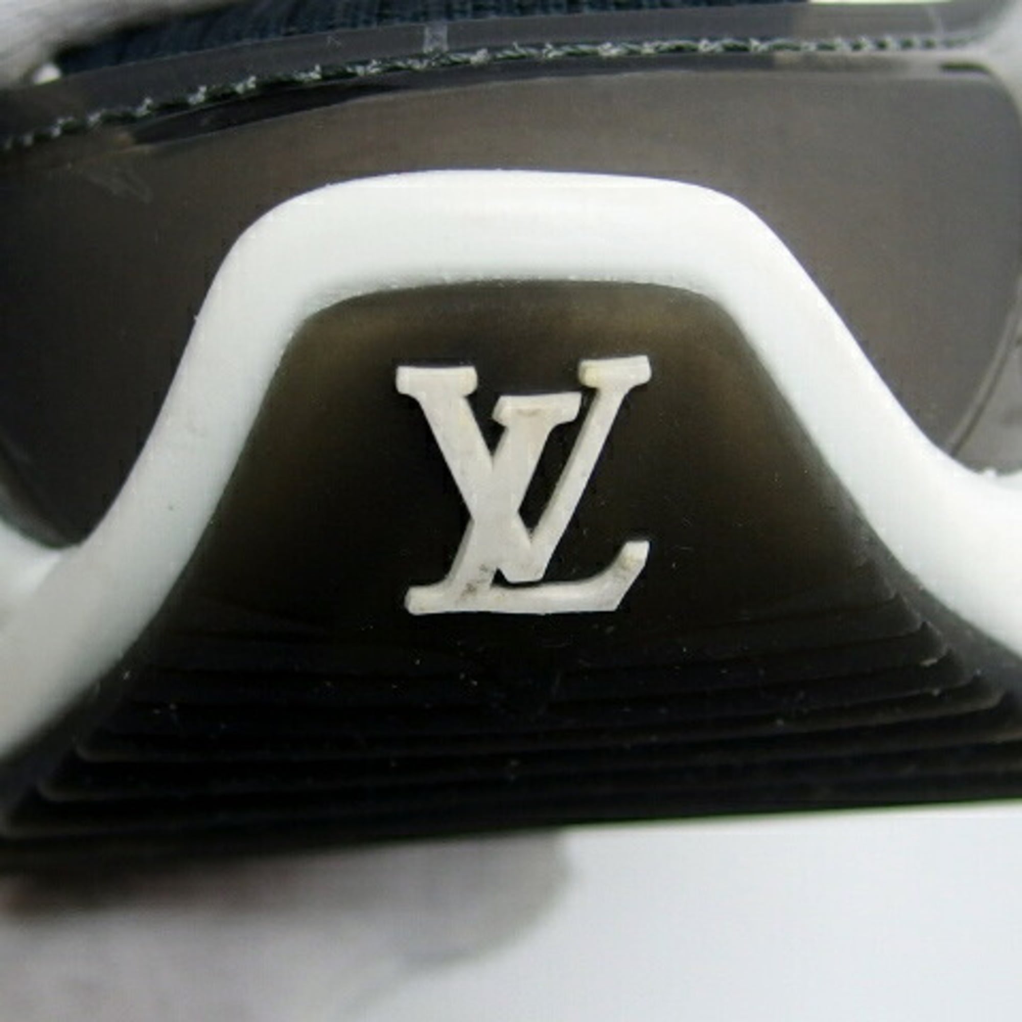 Louis Vuitton Black Dark Brown White Sneakers (Pre-Owned)