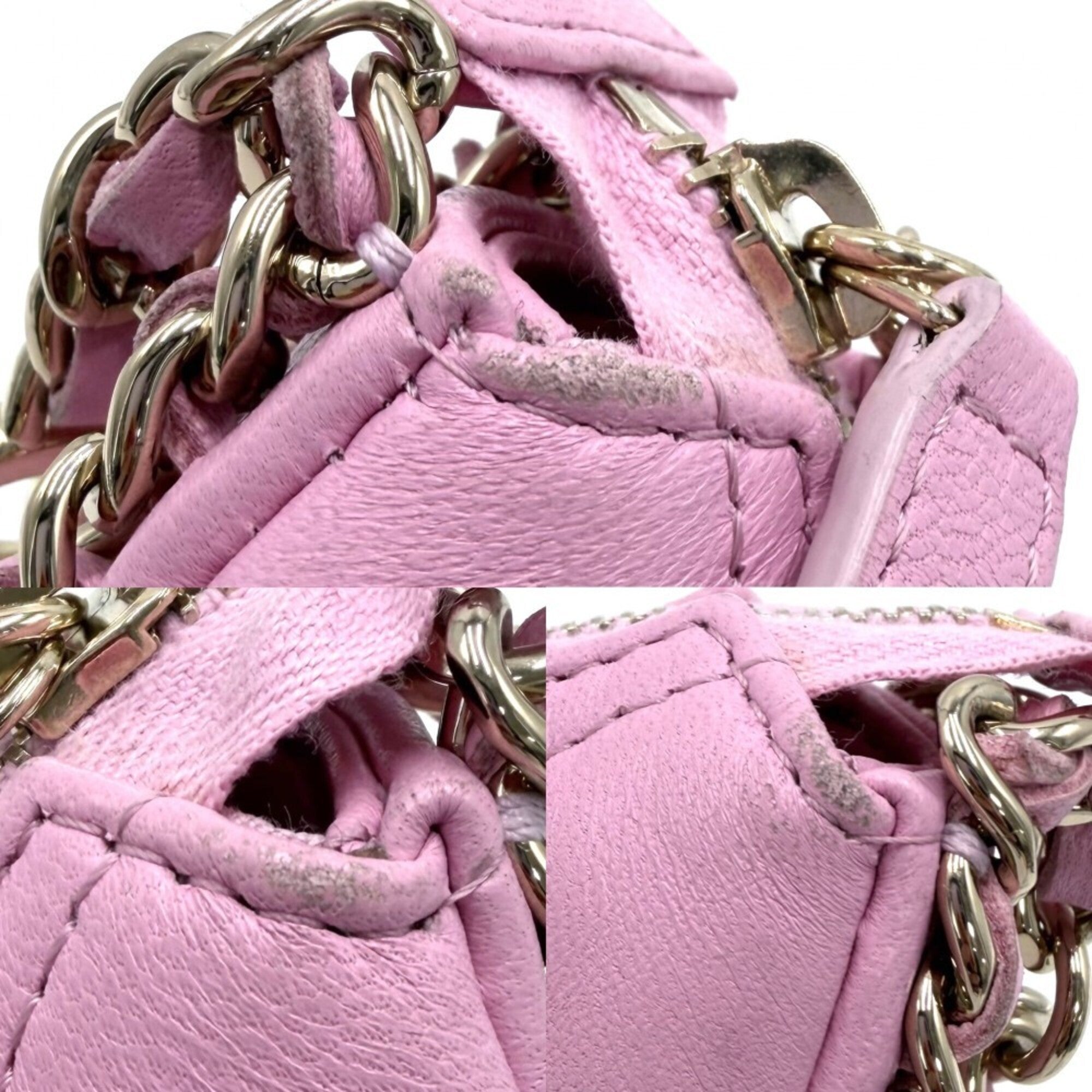 Chanel Pink Leather Pochette Shoulder Bag (Pre-Owned)