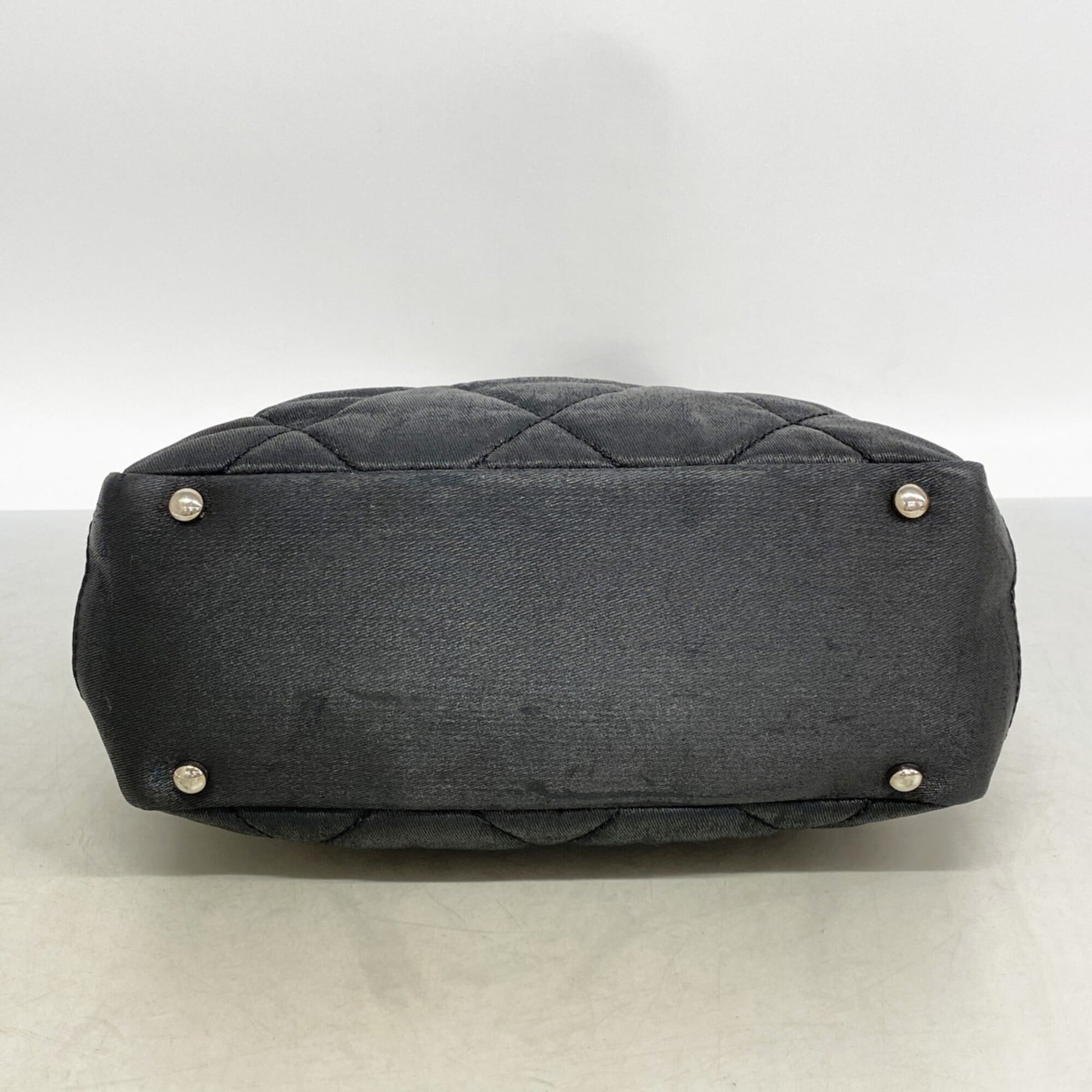 Chanel Black Canvas Tote Bag (Pre-Owned)
