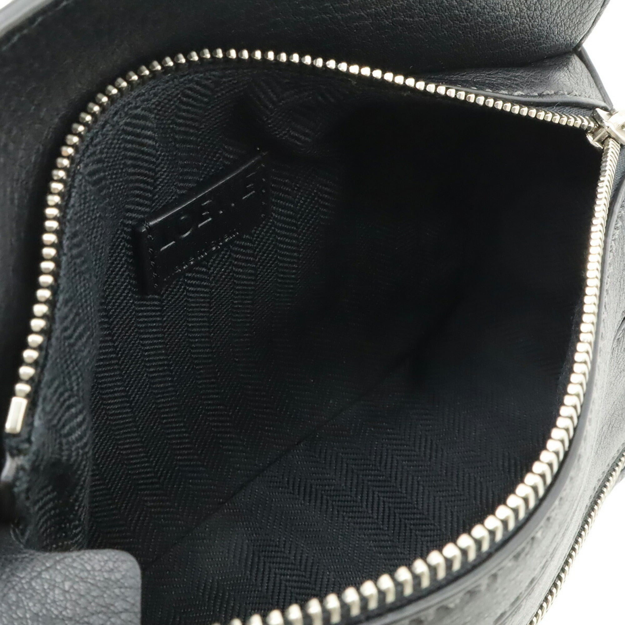 Loewe Puzzle Black Leather Shoulder Bag Sling Bag (Pre-Owned)