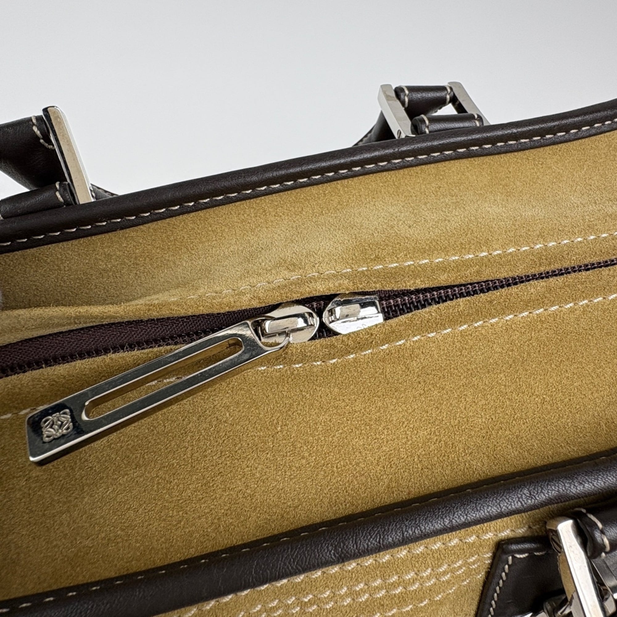 Loewe Brown Suede Leather Handbag (Pre-Owned)