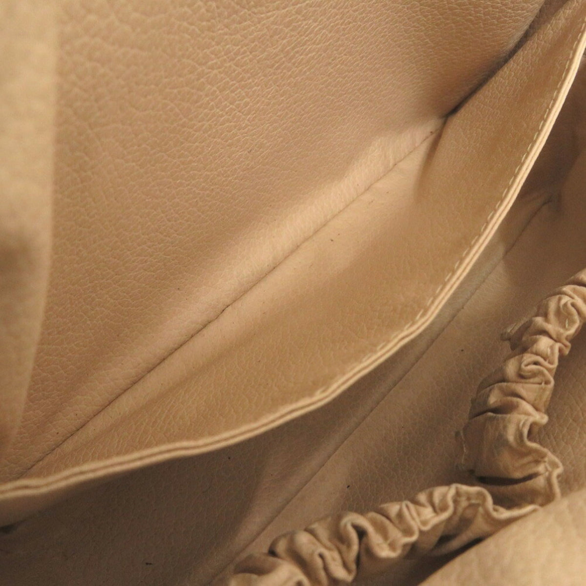 Louis Vuitton Brown Monogram Monogram Pouch (Pre-Owned)