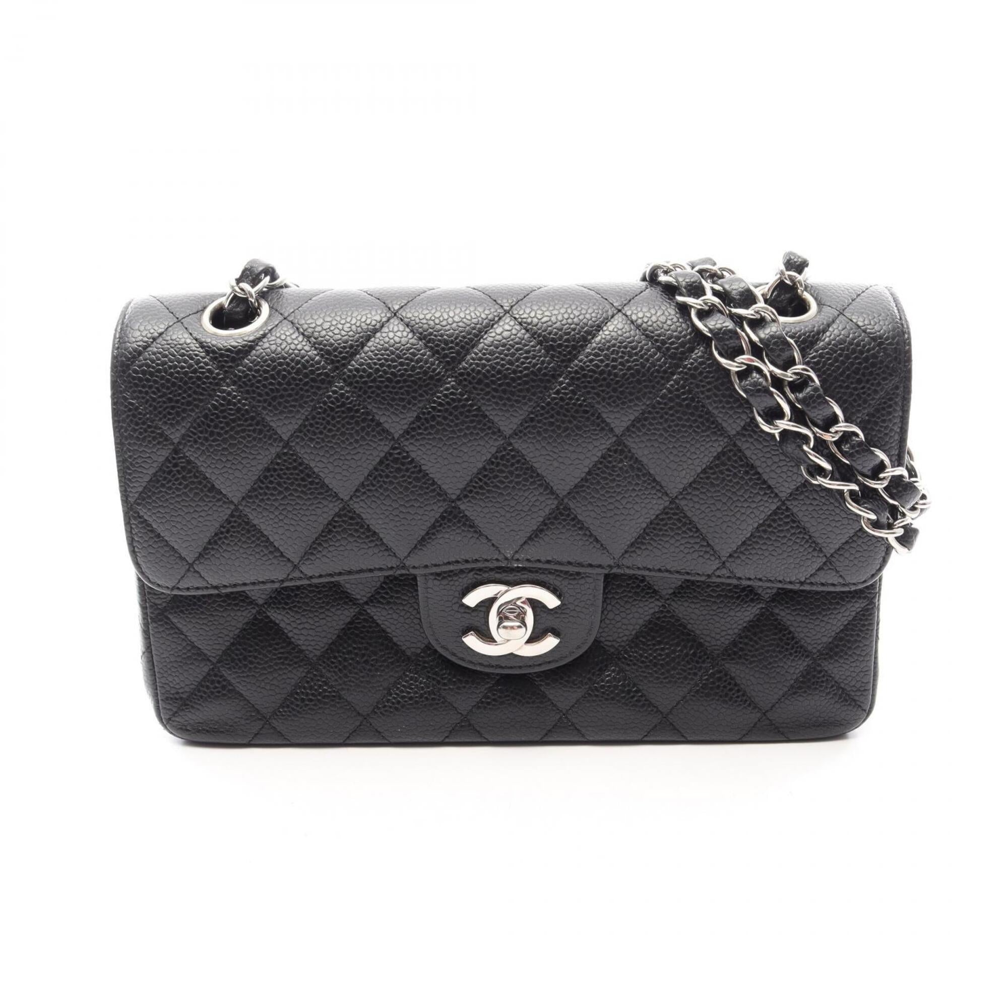 Chanel Black Grained Calfskin Handbag Shoulder Bag (Pre-Owned)