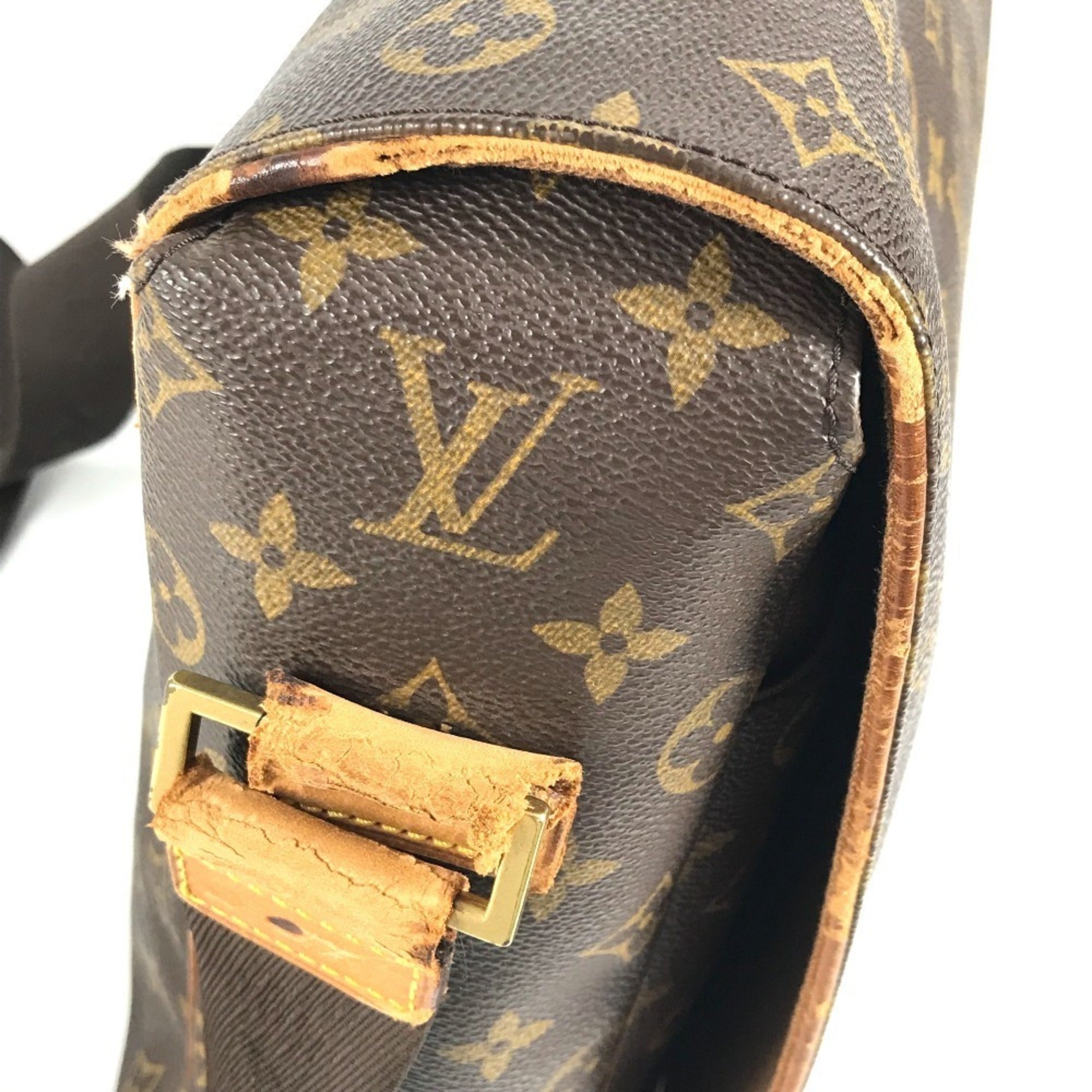 Louis Vuitton Brown Monogram Canvas Messenger Bag Shoulder Bag (Pre-Owned)