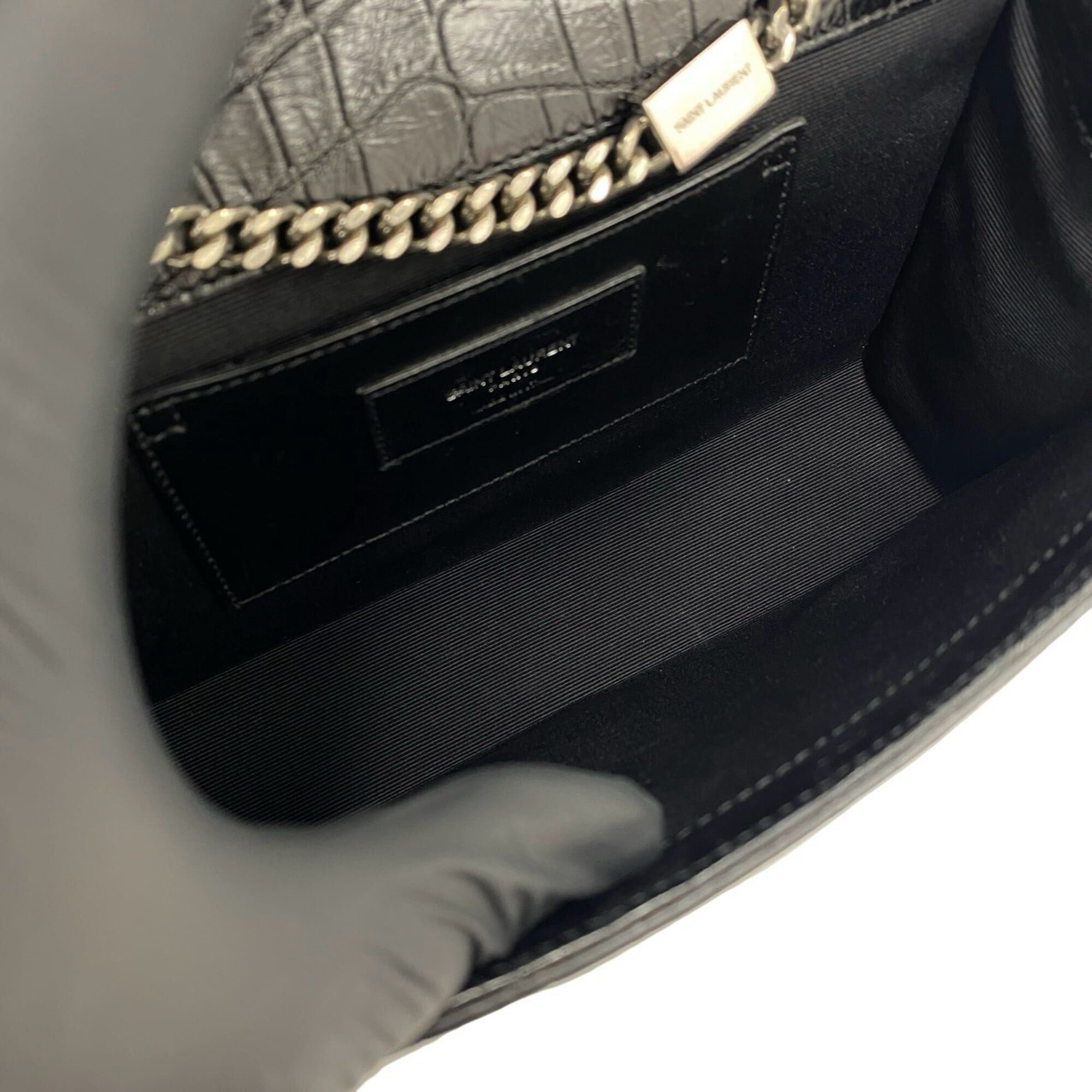 Yves Saint Laurent Black Leather Pochette Shoulder Bag (Pre-Owned)