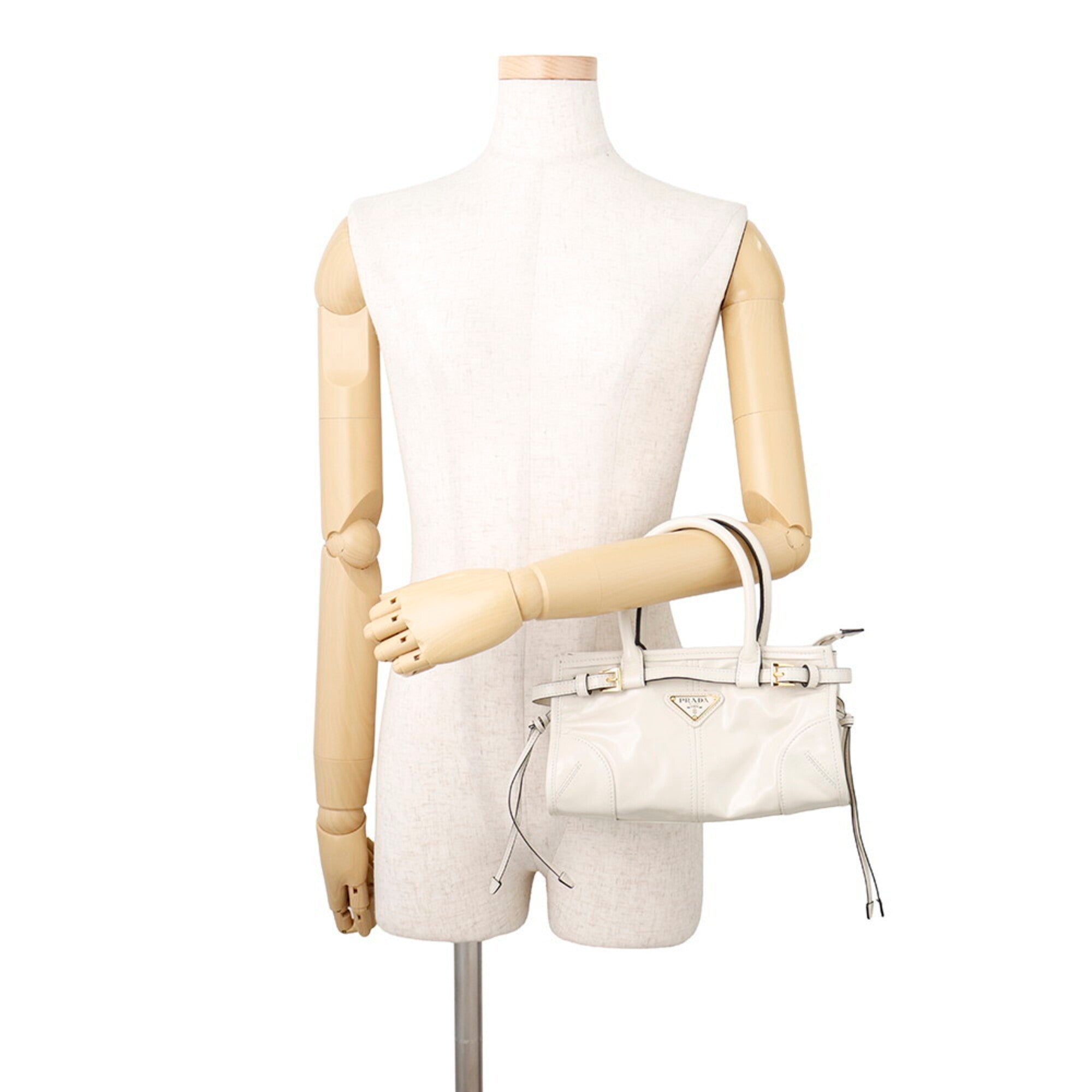 Prada White Leather Handbag (Pre-Owned)