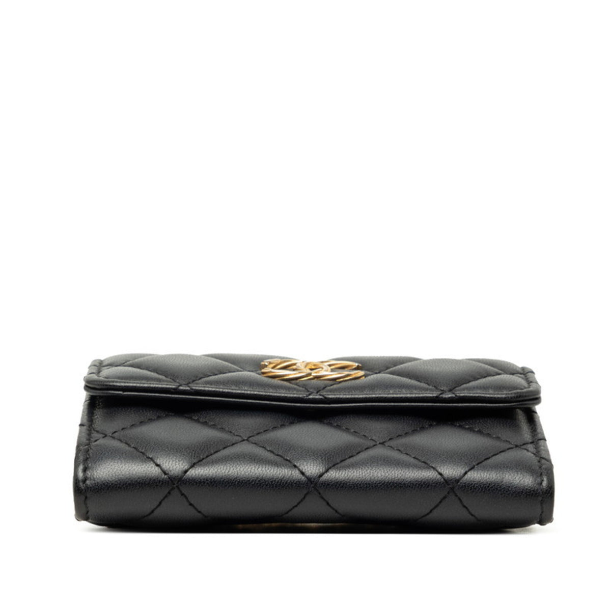Chanel Black Leather Shoulder Bag (Pre-Owned)