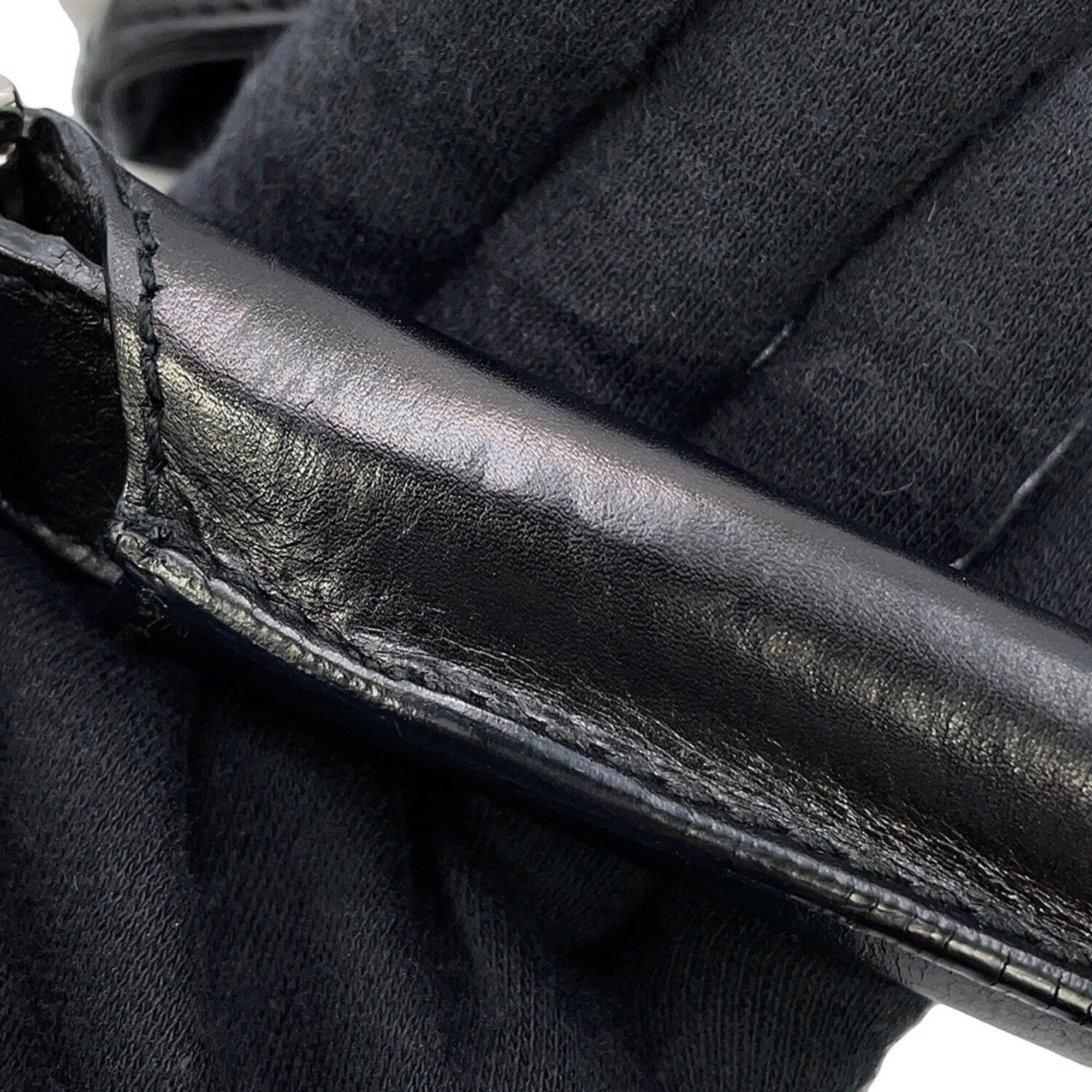 Christian Dior Black Leather Handbag (Pre-Owned)