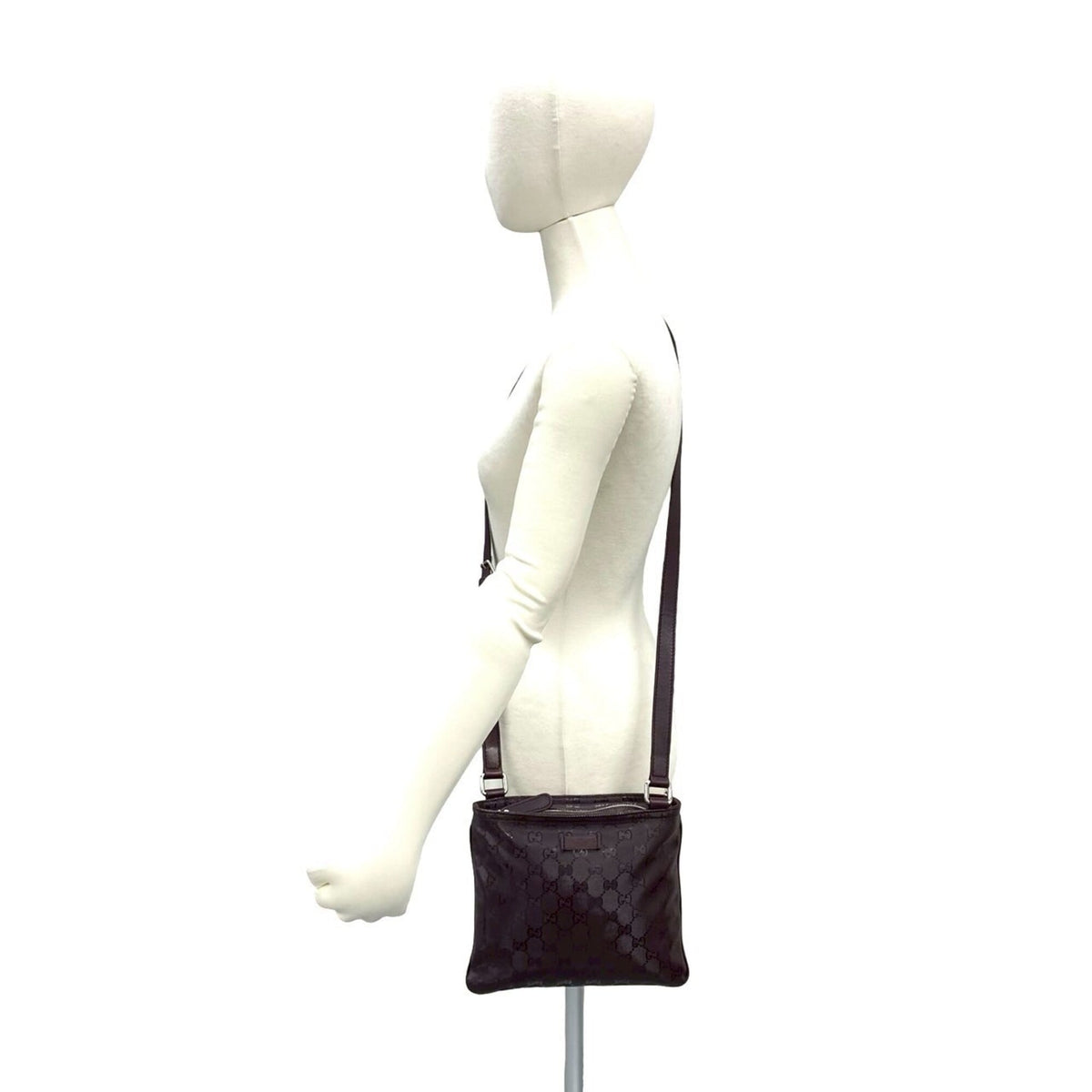 Gucci Red Color Wine Leather Pvc Pochette Shoulder Bag (Pre-Owned)