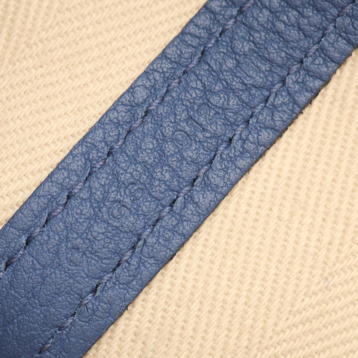 Hermes Blue Ivory Toile Chevron Handbag Tote Bag (Pre-Owned)
