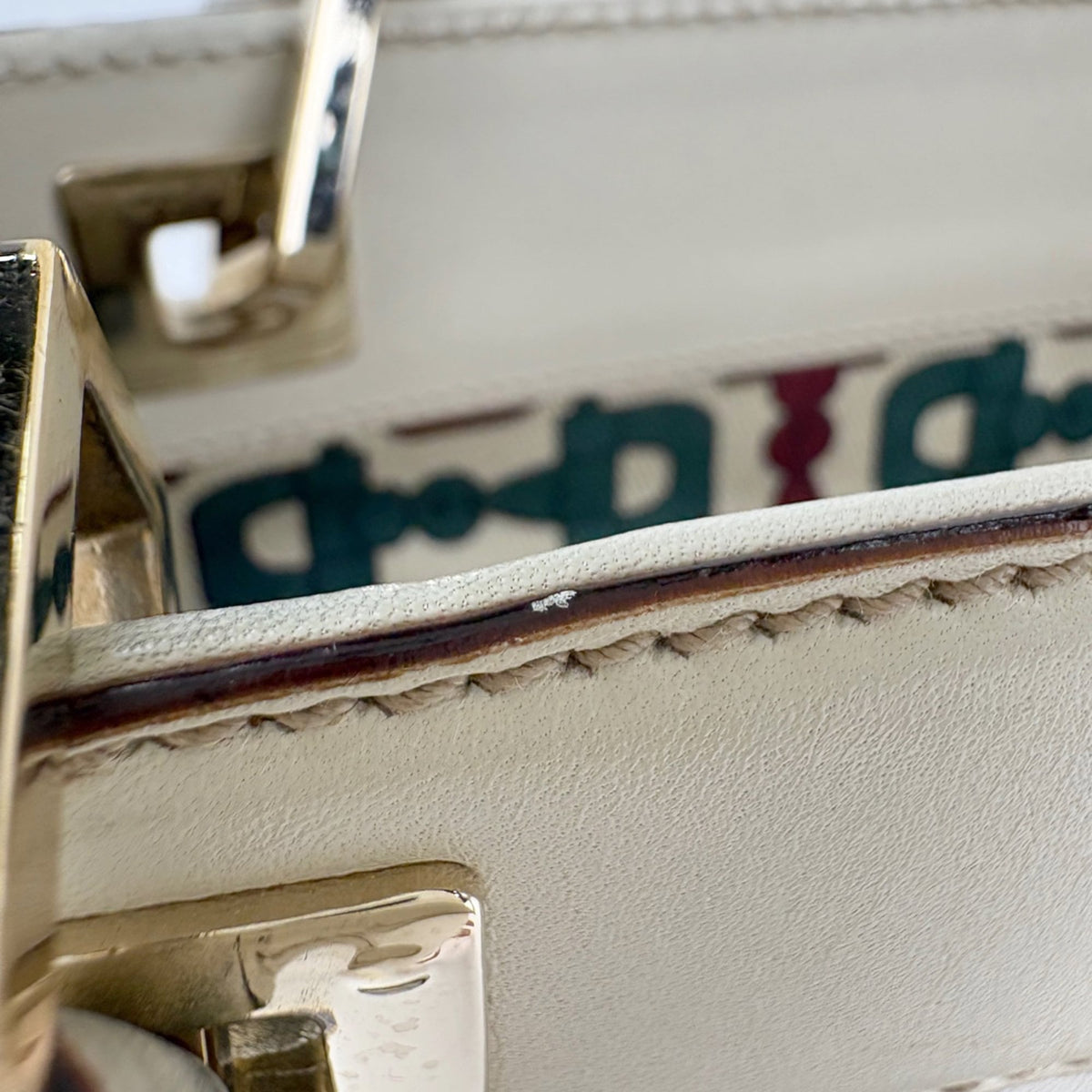 Gucci White Leather Tote Bag (Pre-Owned)