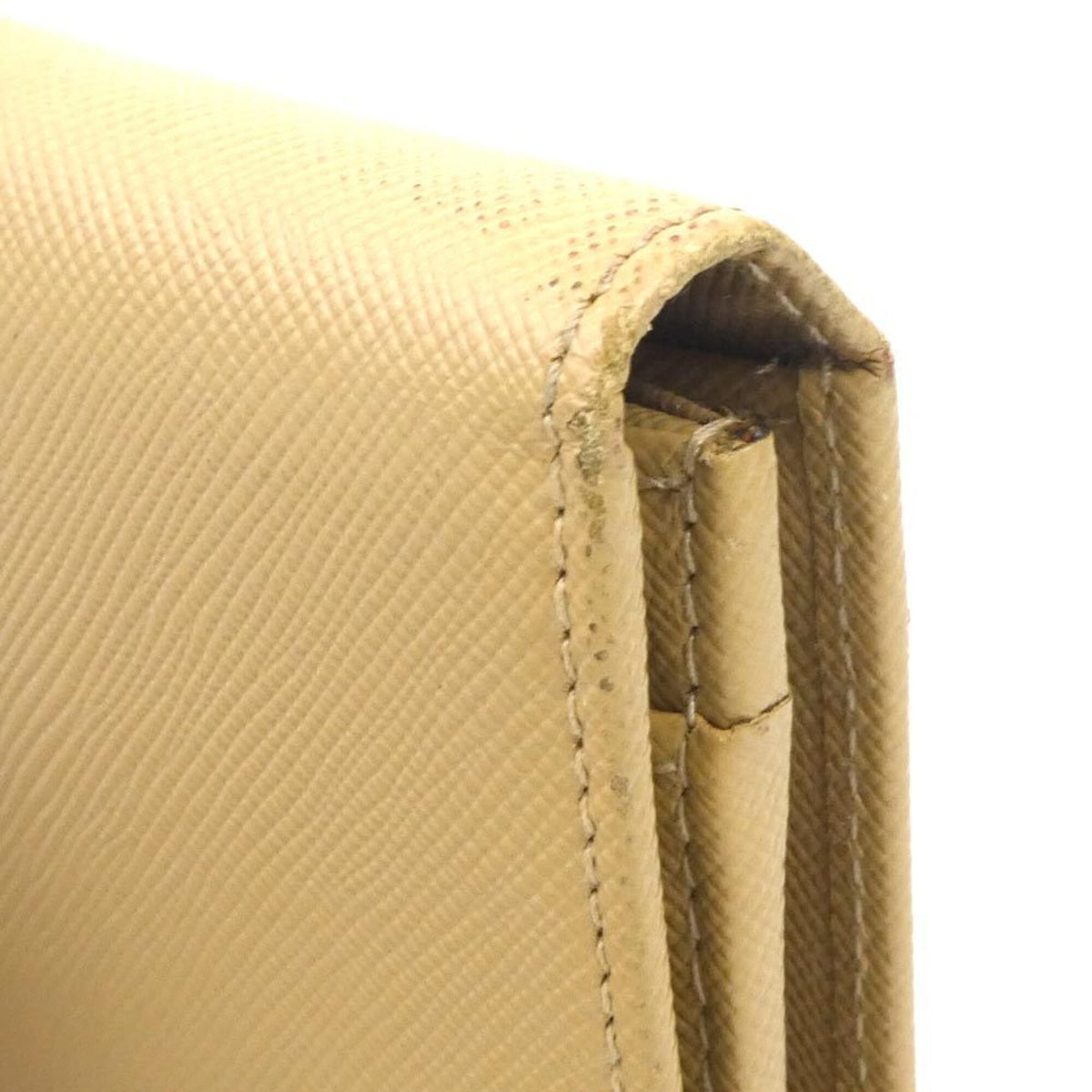 Salvatore Ferragamo Beige Leather Long Wallet (Bi-Fold) (Pre-Owned)