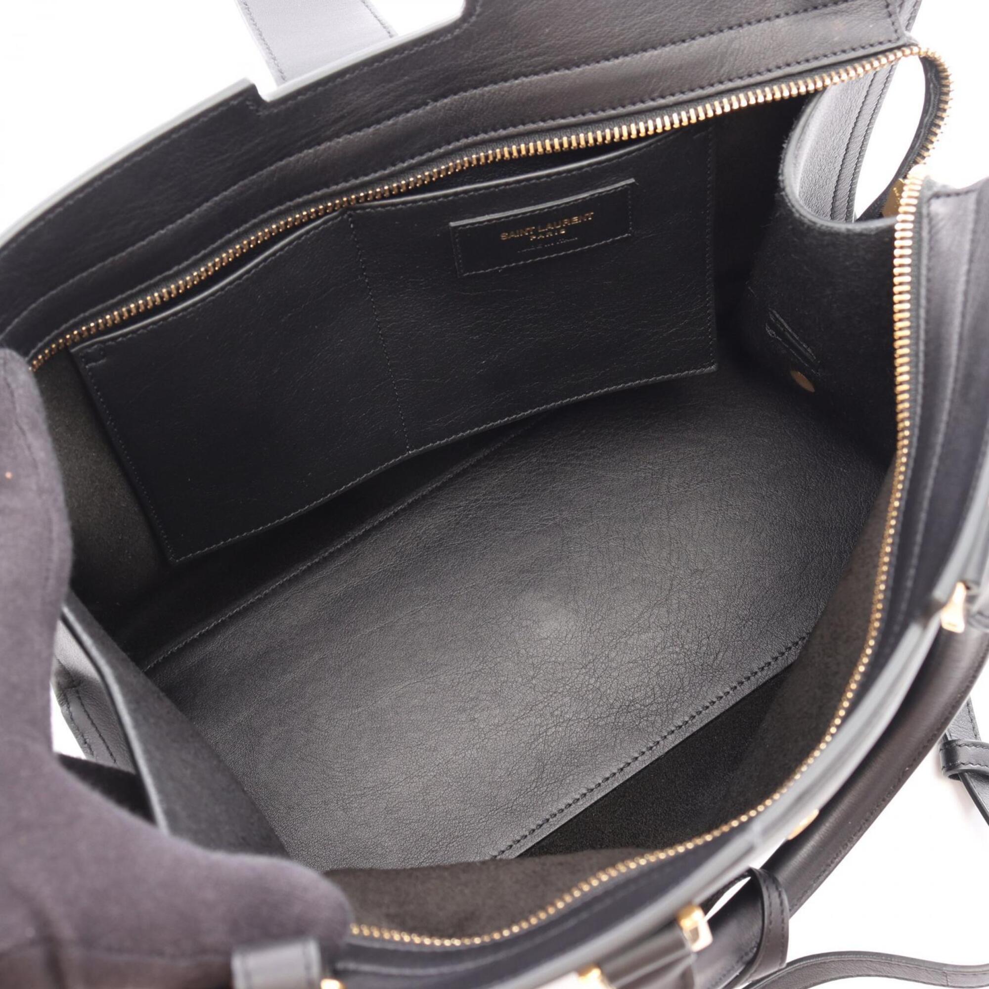 Yves Saint Laurent Black Leather Handbag (Pre-Owned)