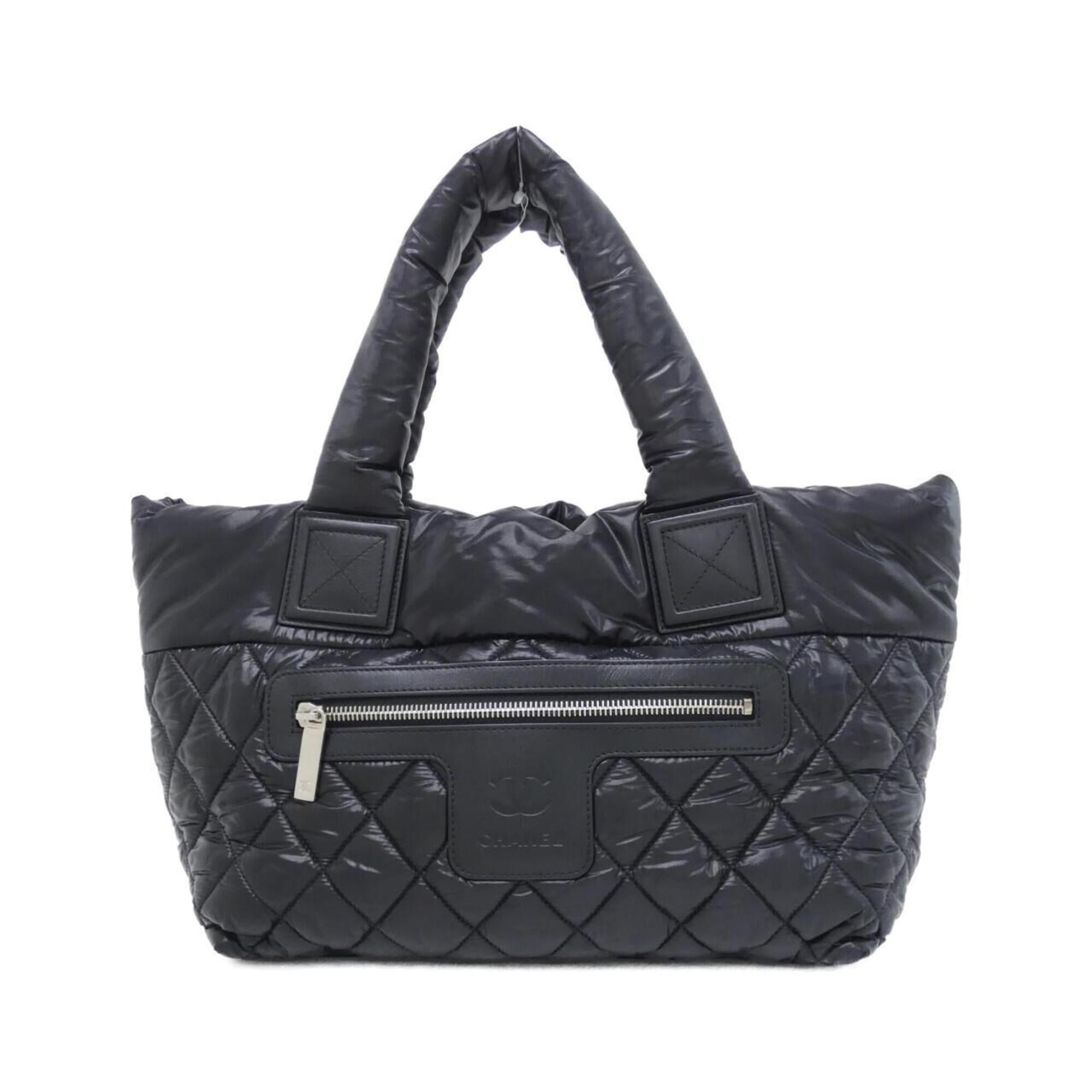 Chanel Black Nylon Handbag (Pre-Owned)