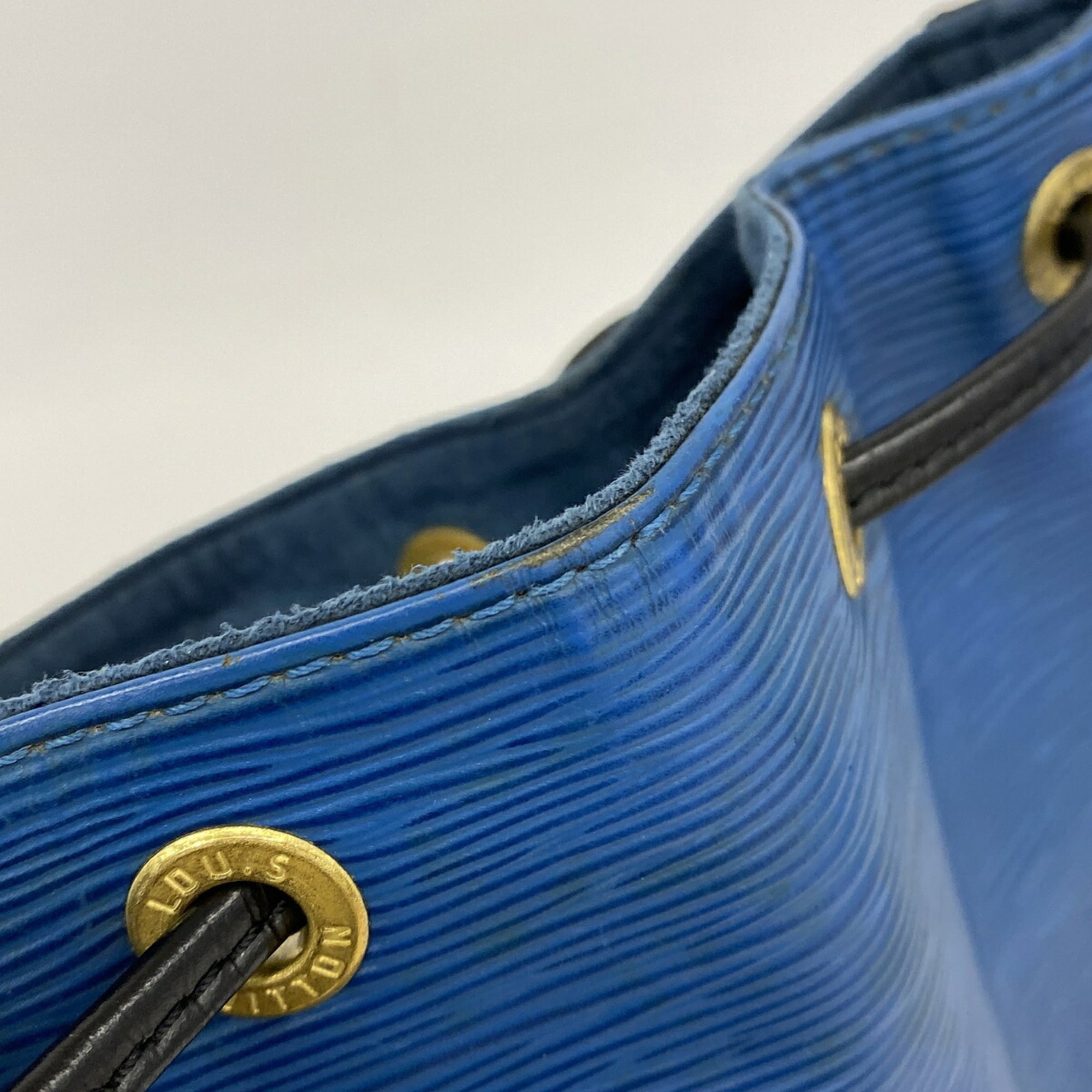 Louis Vuitton Noir Toledo Blue Shoulder Bag (Pre-Owned)