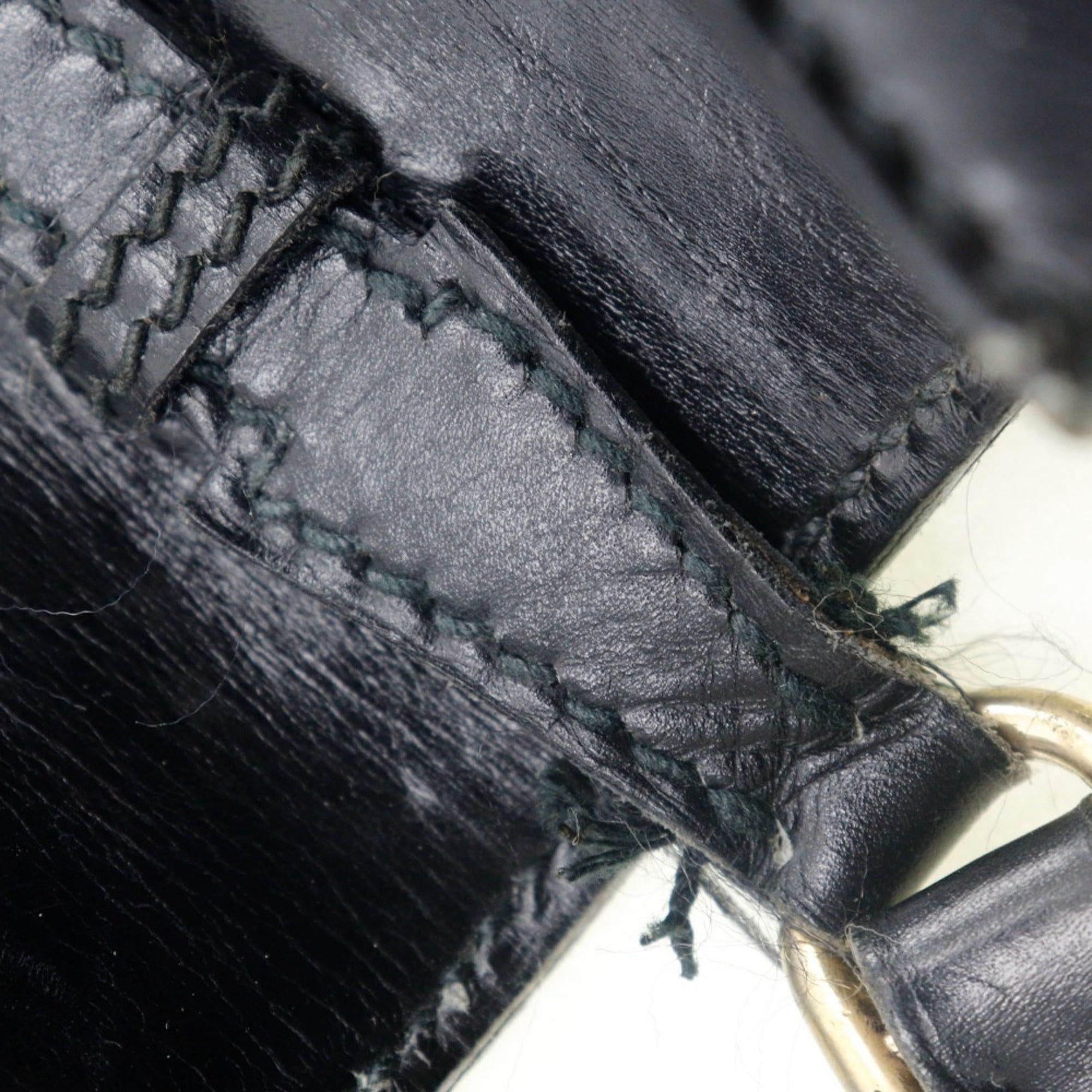 Gucci Sherry Line Black Leather Shoulder Bag (Pre-Owned)