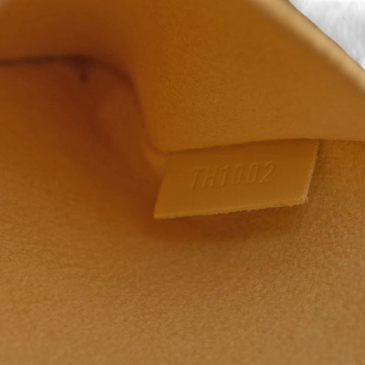 Louis Vuitton Yellow Epi Leather Handbag (Pre-Owned)