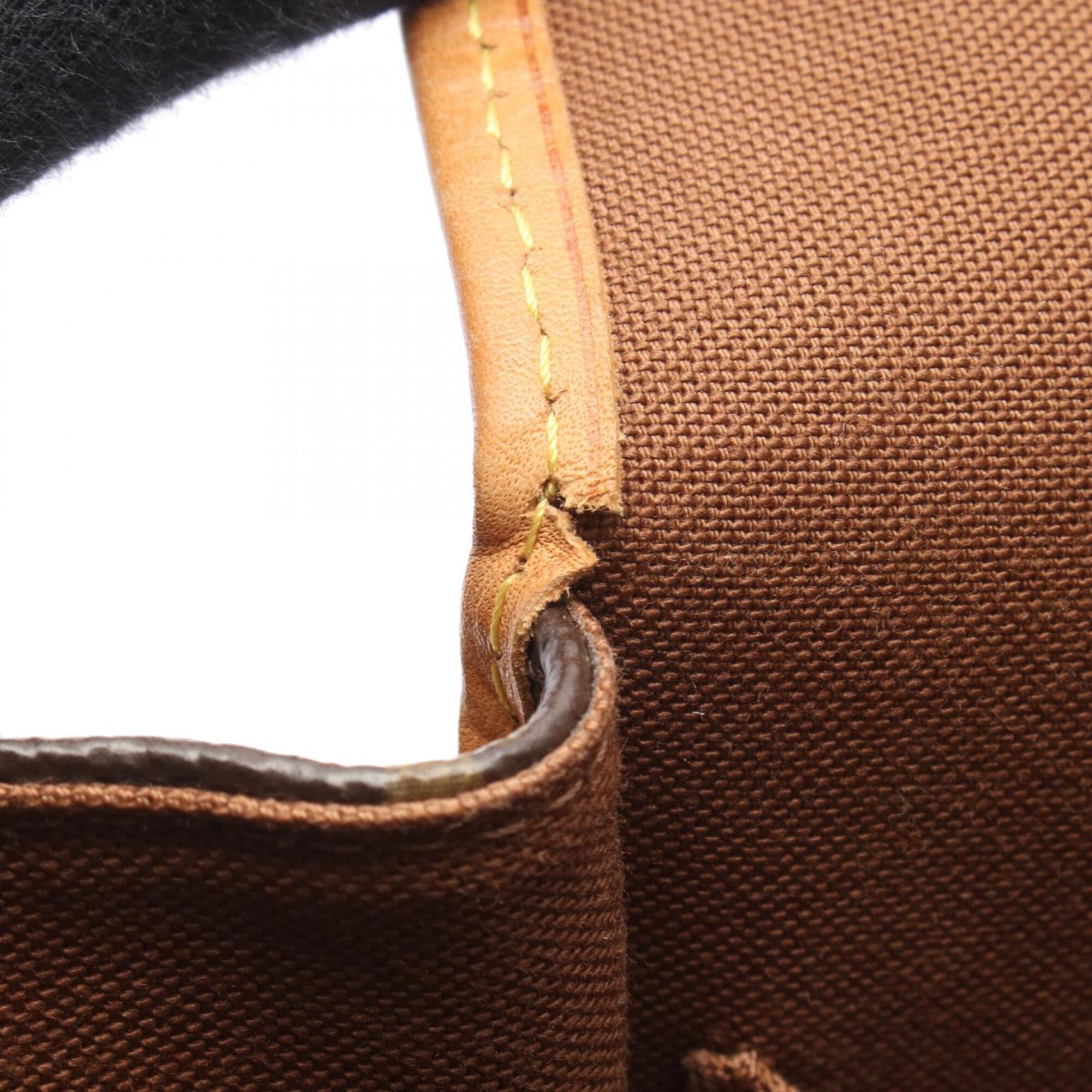 Louis Vuitton Brown Monogram Handbag Shoulder Bag (Pre-Owned)