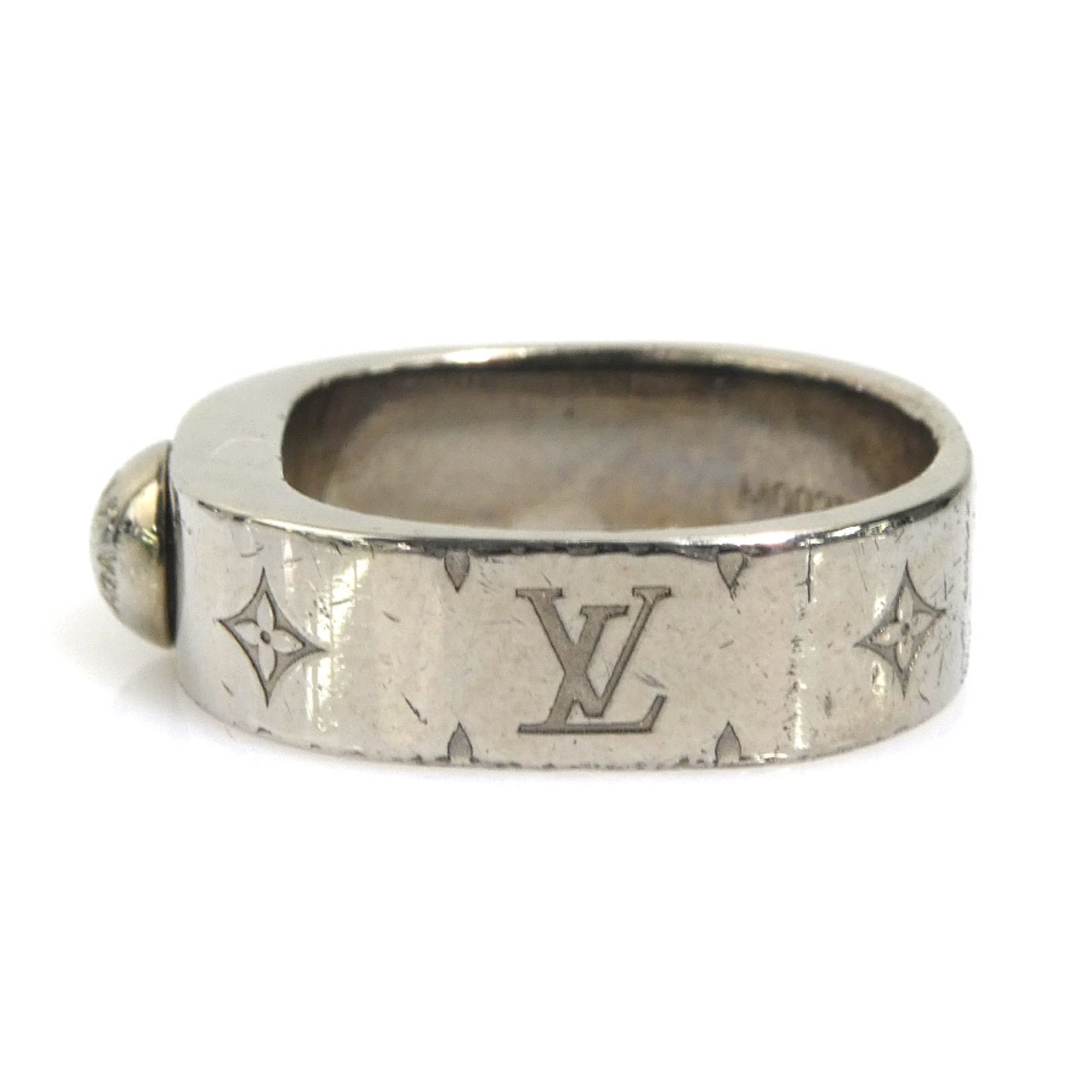 Louis Vuitton Silver Metal Band Ring (Pre-Owned)