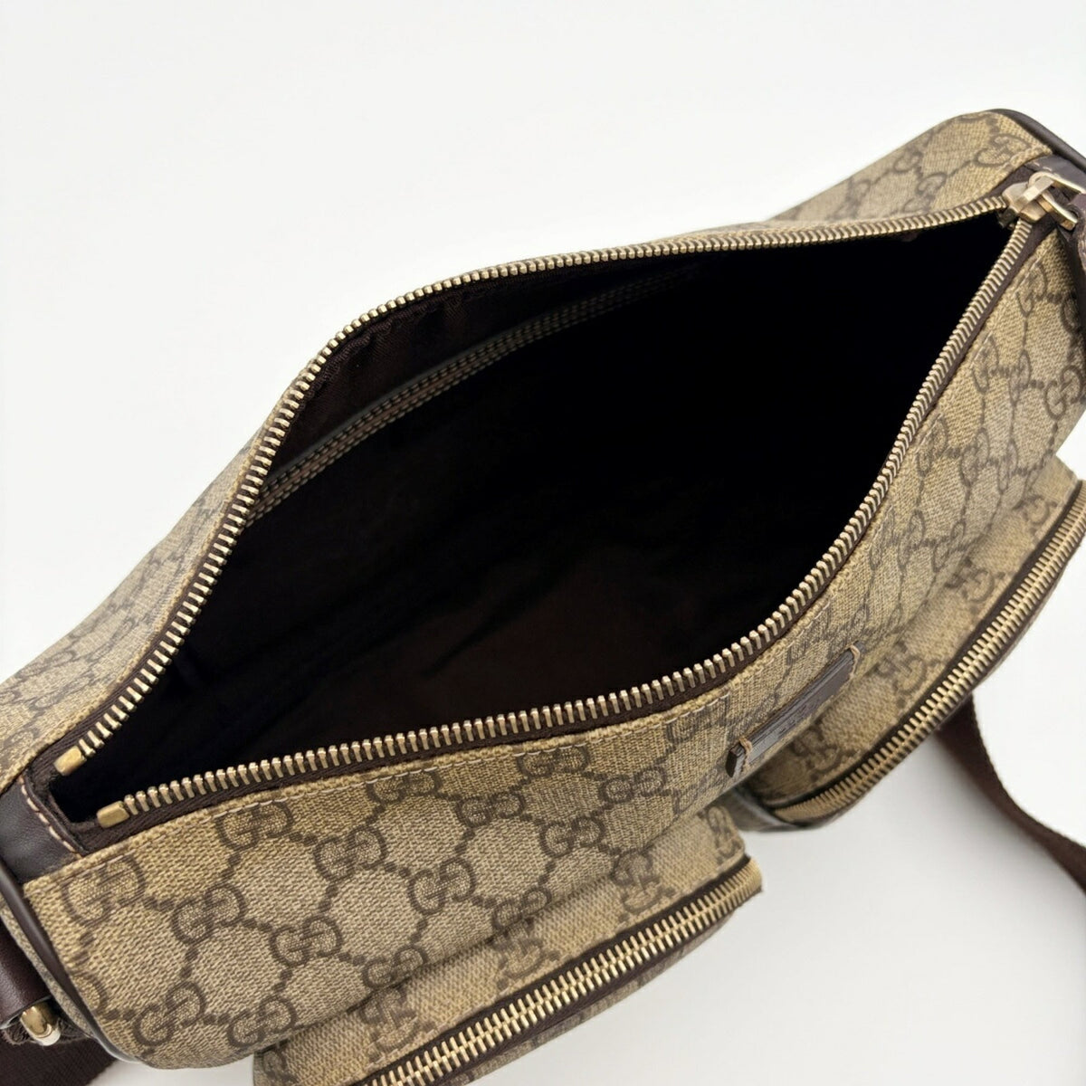 Gucci Beige Dark Brown Pvc Leather Shoulder Bag (Pre-Owned)