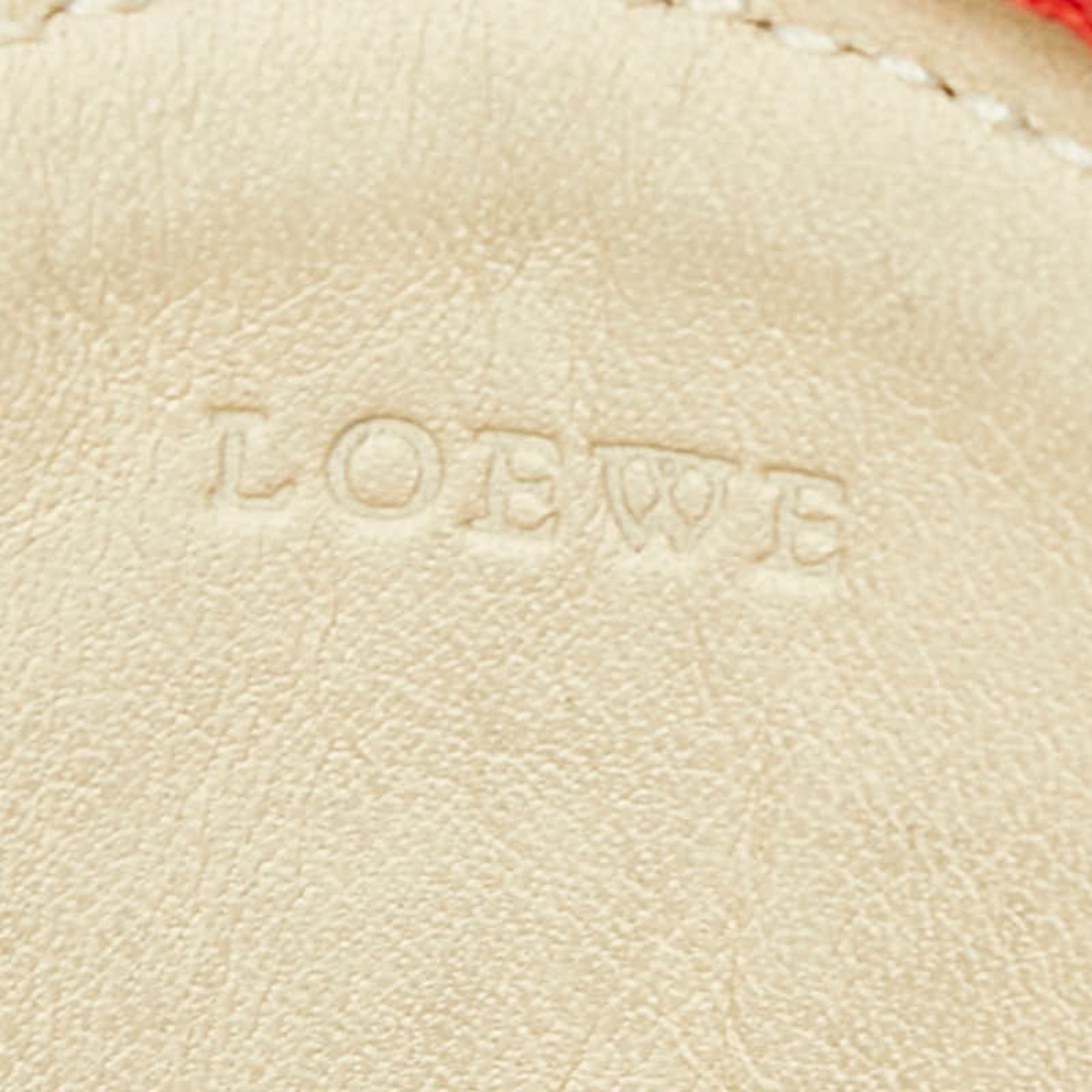 Loewe Pink Leather Coin Purse/Coin Case (Pre-Owned)