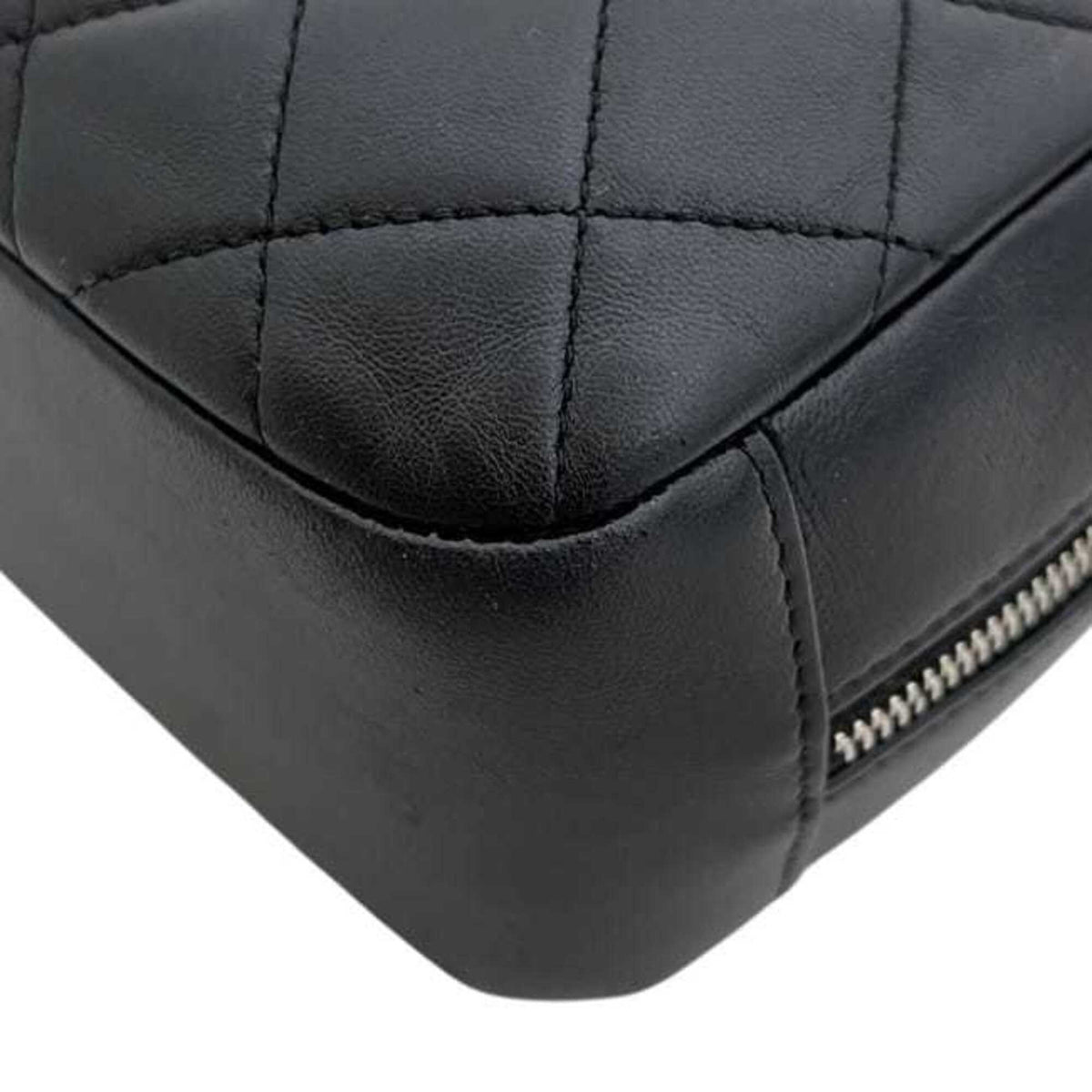 Chanel 2.55 Black Leather Pouch (Pre-Owned)