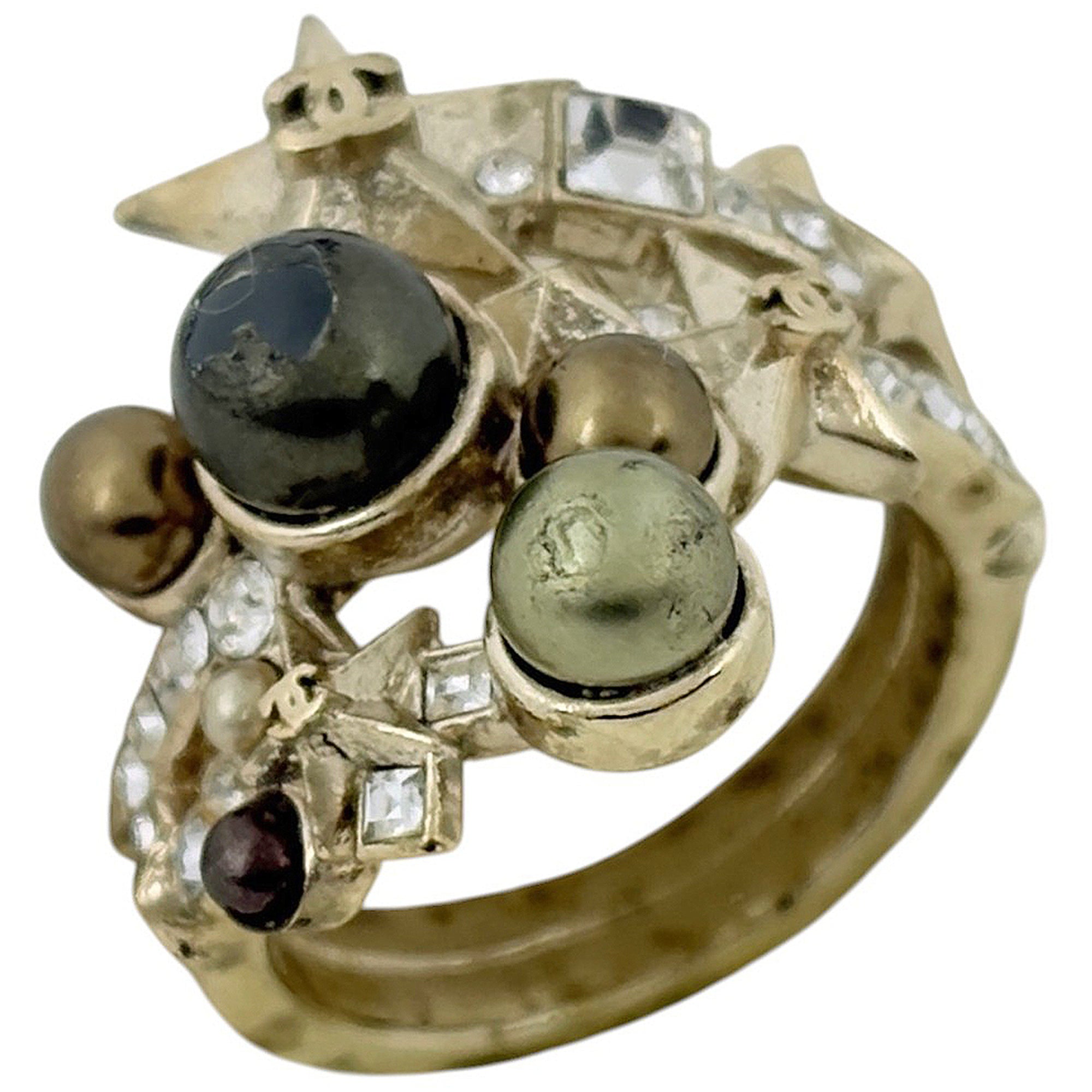 Chanel Gold Gold Plating Rhinestone Band Ring (Pre-Owned)
