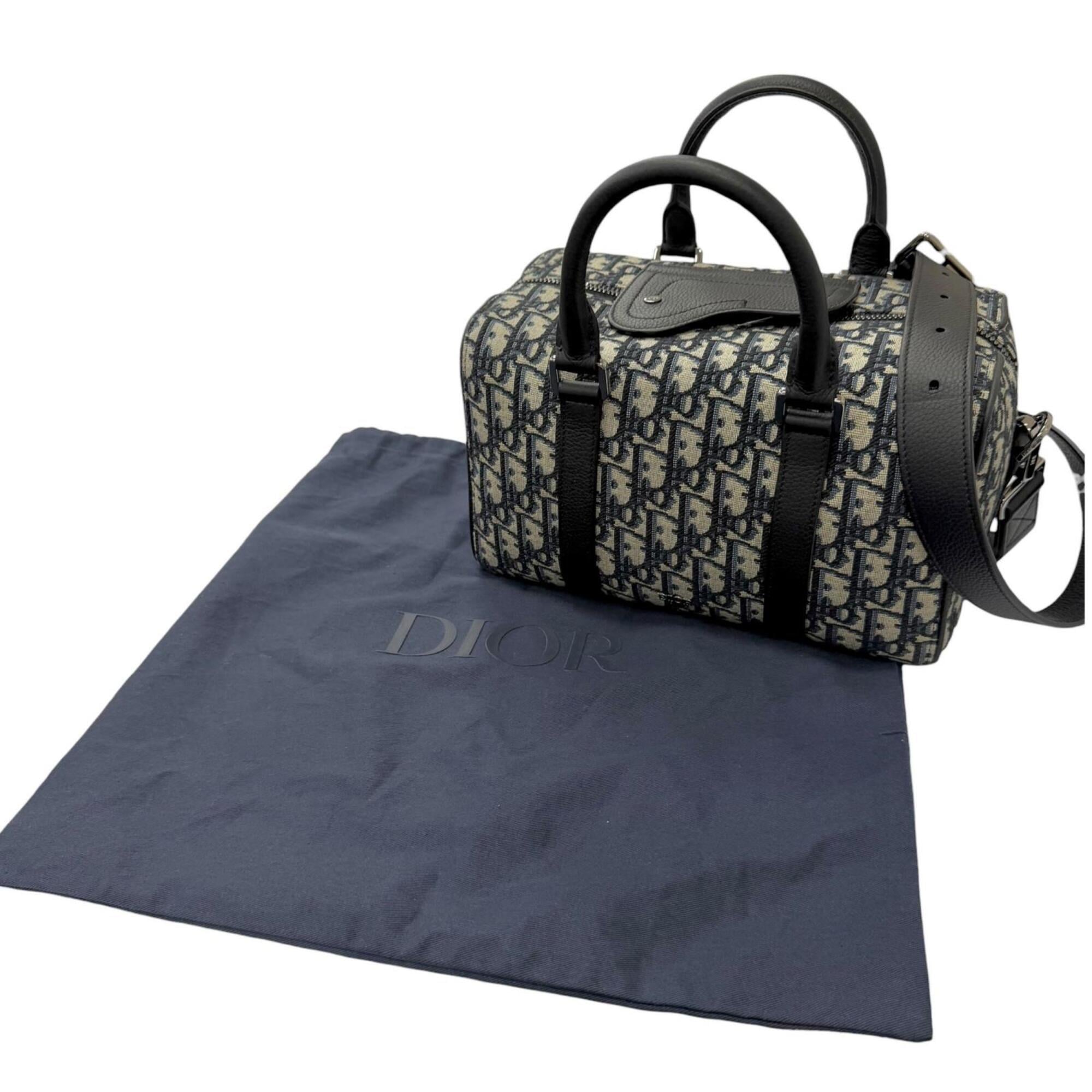 Dior Homme Beige Navy Leather Shoulder Bag (Pre-Owned)