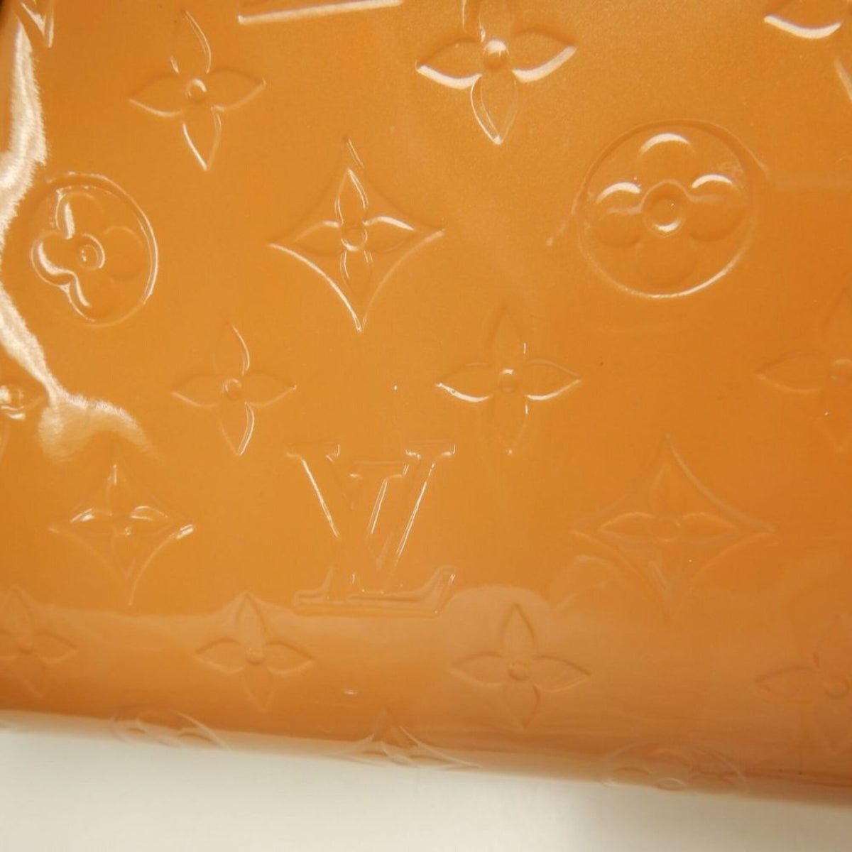 Louis Vuitton Monogram Vernis Rose Velours Monogram Vernis Handbag (Pre-Owned)