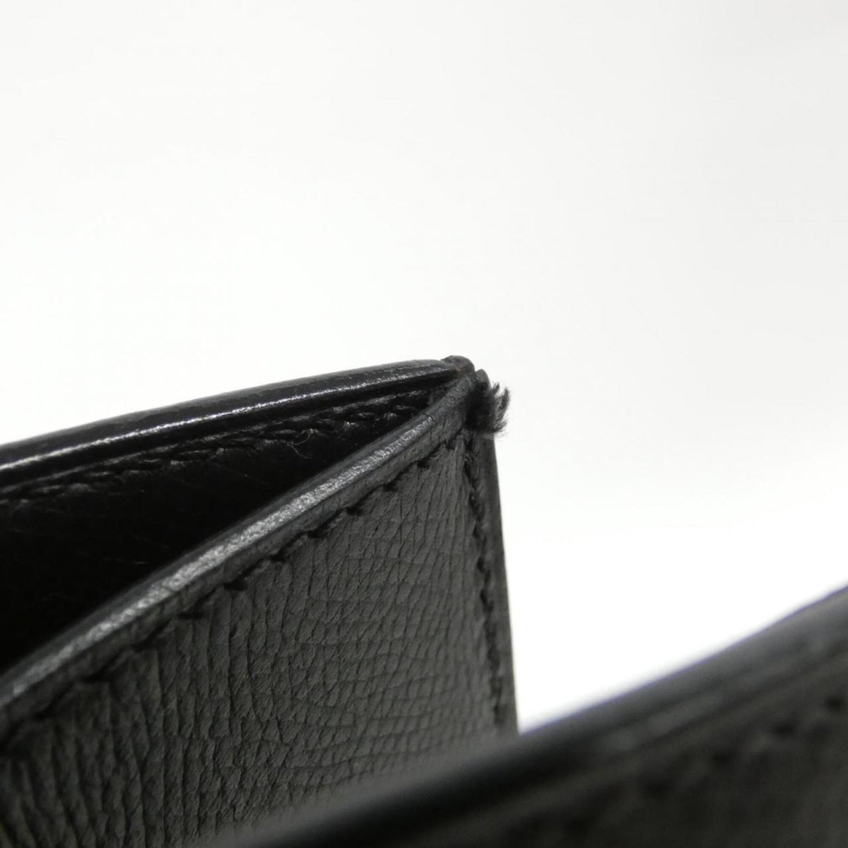 Hermes Black Lisse Leather Handbag (Pre-Owned)