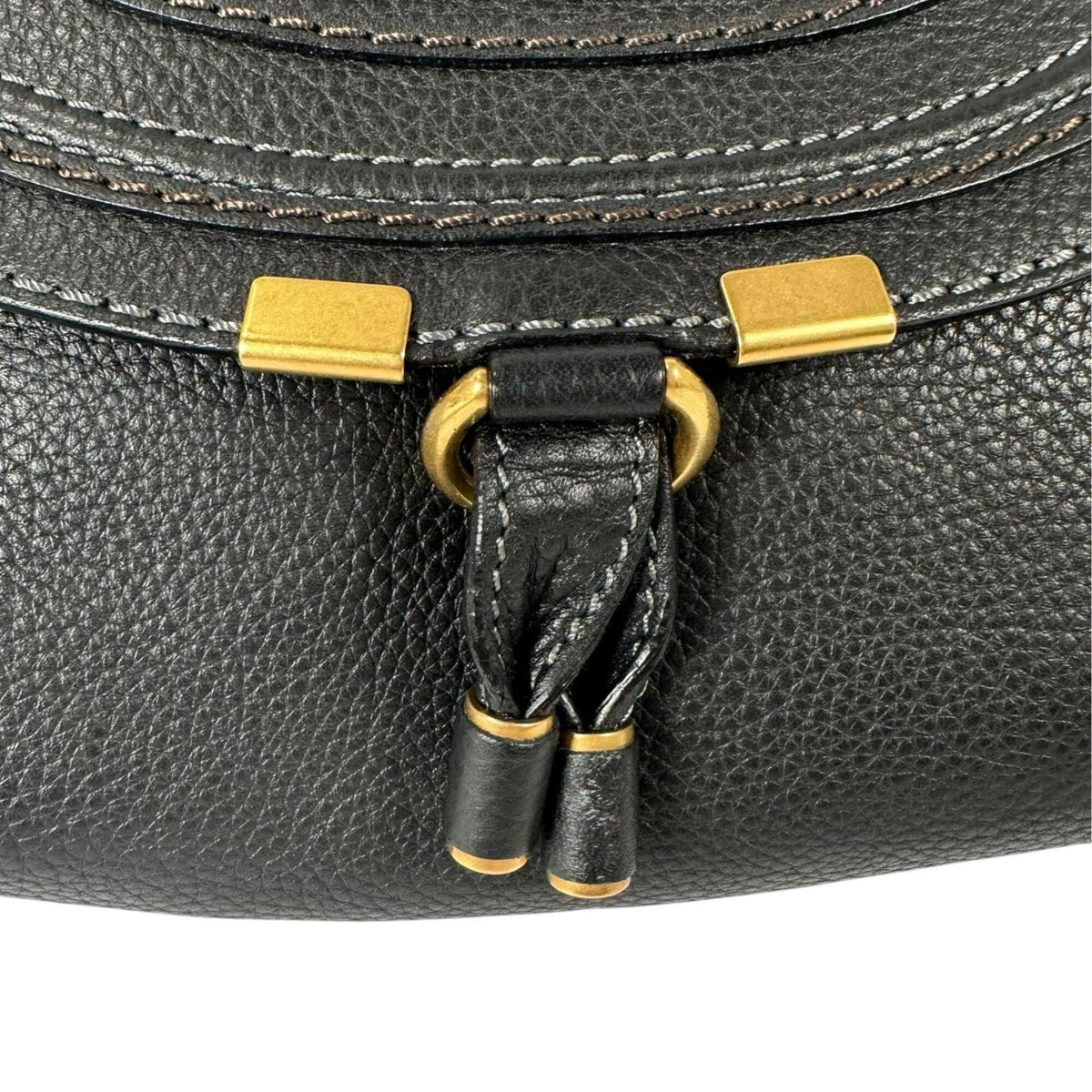 Chloé Black Leather Shoulder Bag (Pre-Owned)
