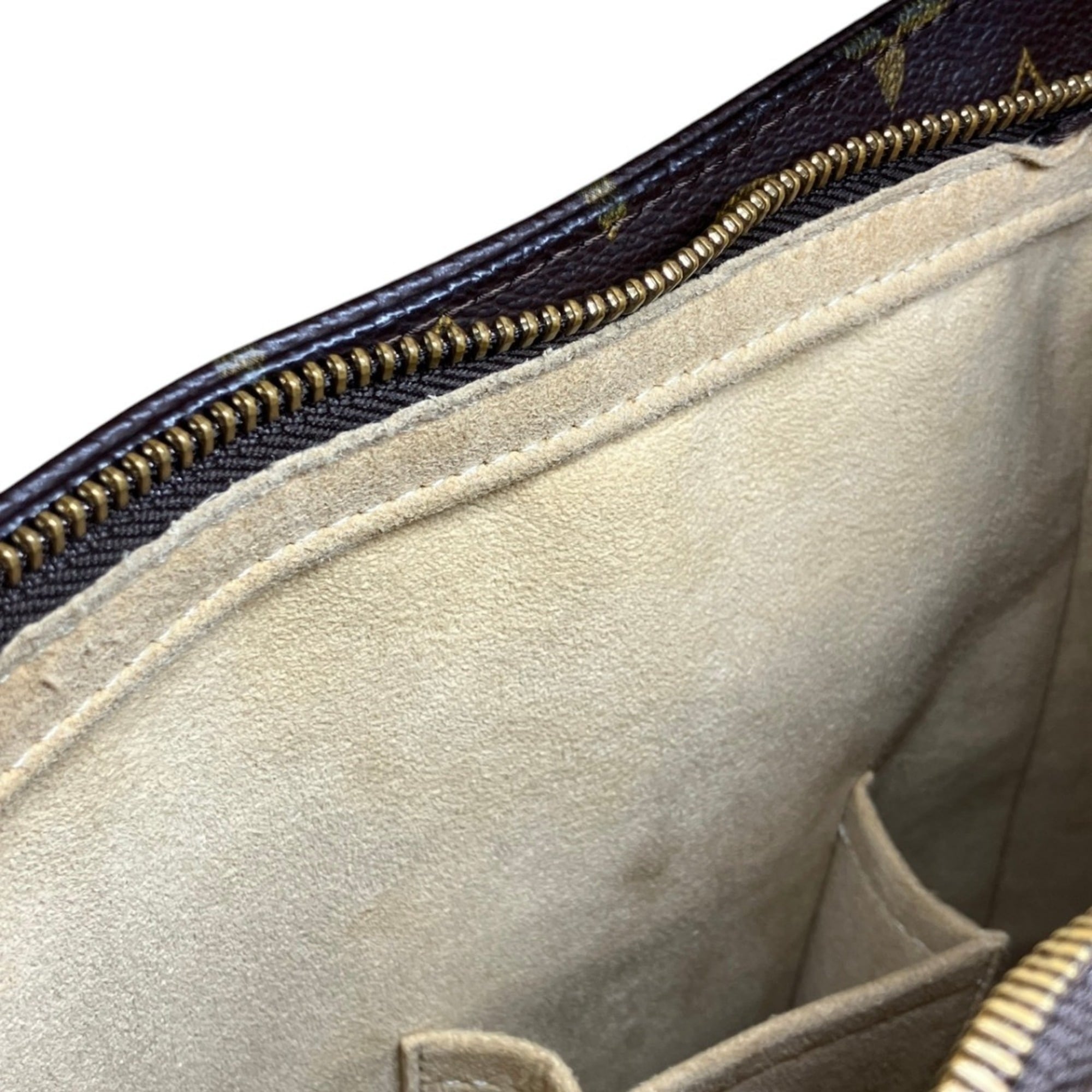 Louis Vuitton Brown Monogram Shoulder Bag (Pre-Owned)