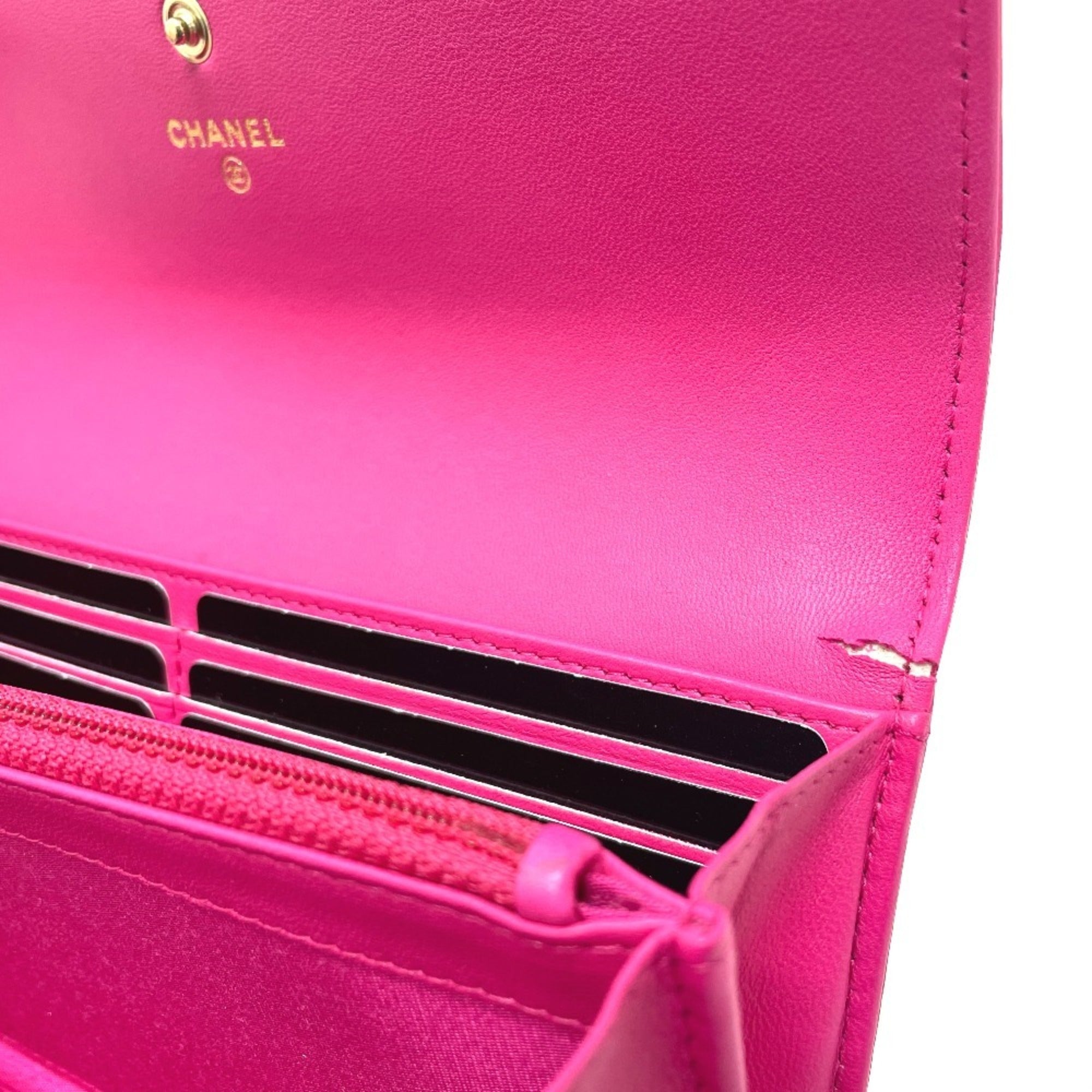 Chanel Matelasse Pink Leather Long Wallet (Bi-Fold) (Pre-Owned)