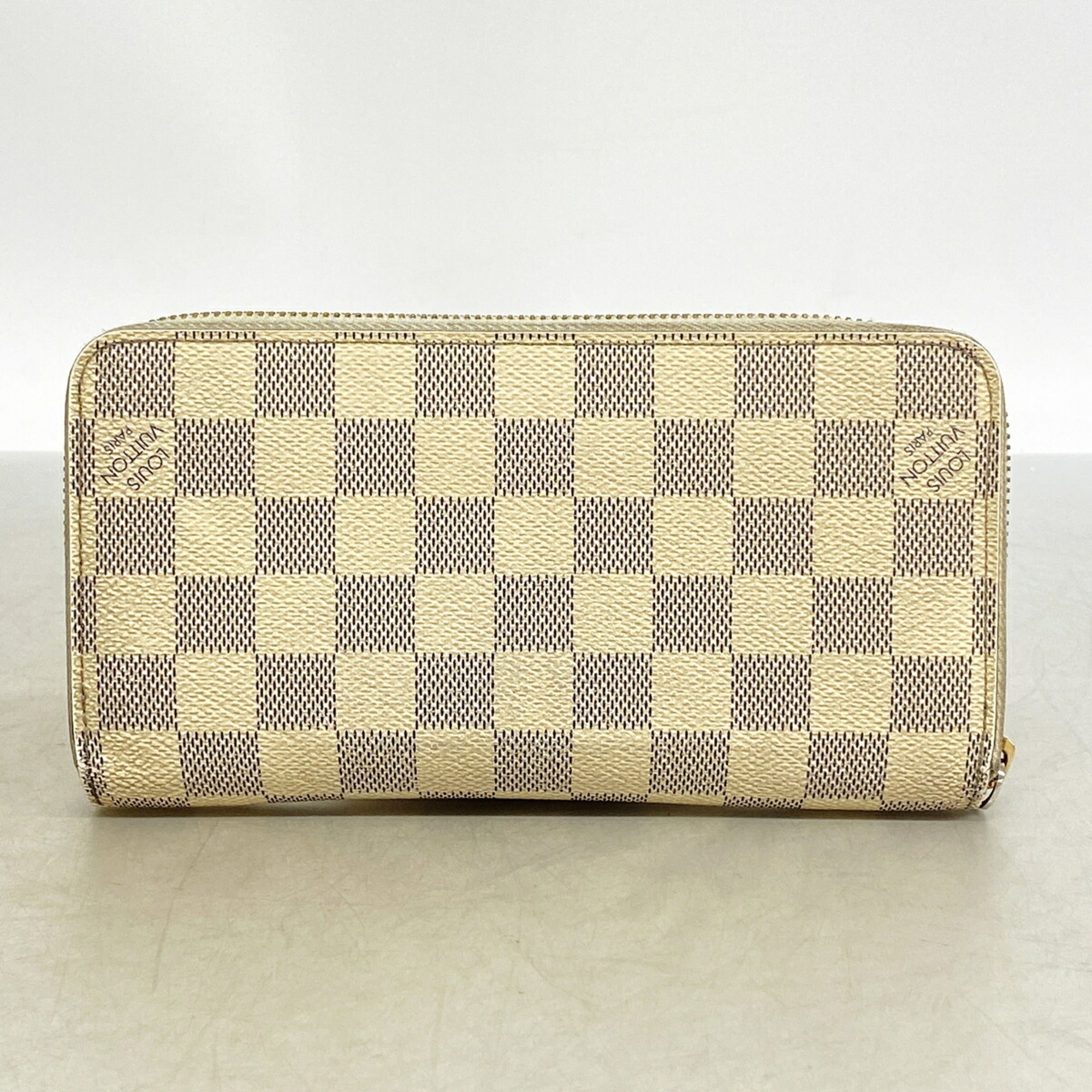 Louis Vuitton White Long Wallet (Bi-Fold) (Pre-Owned)