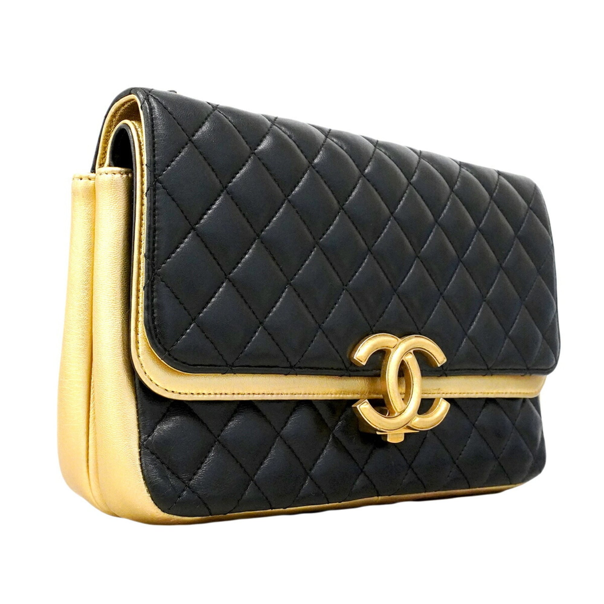 Chanel Black Gold Leather Shoulder Bag (Pre-Owned)