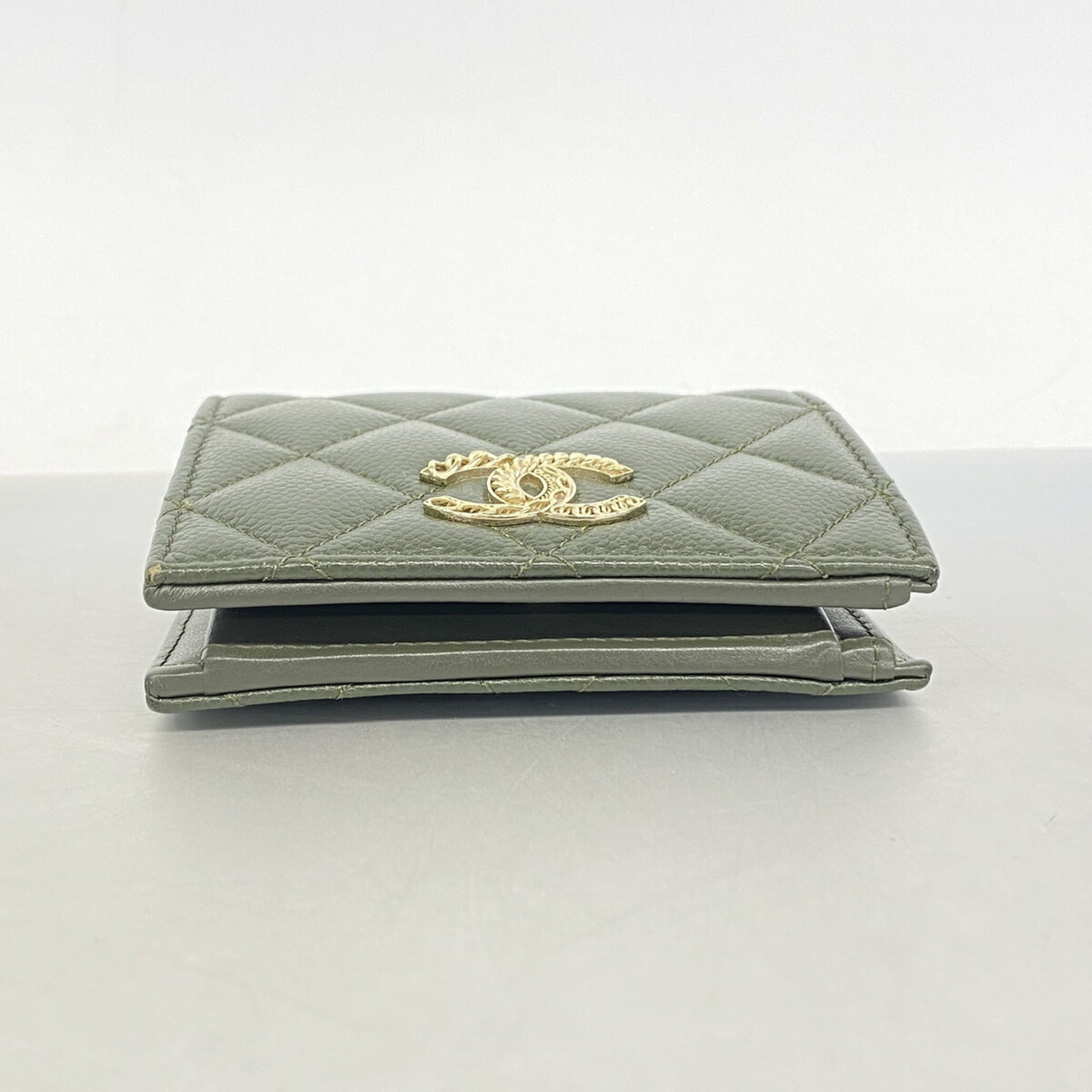 Chanel Khaki Grained Calfskin Wallet (Bi-Fold) (Pre-Owned)
