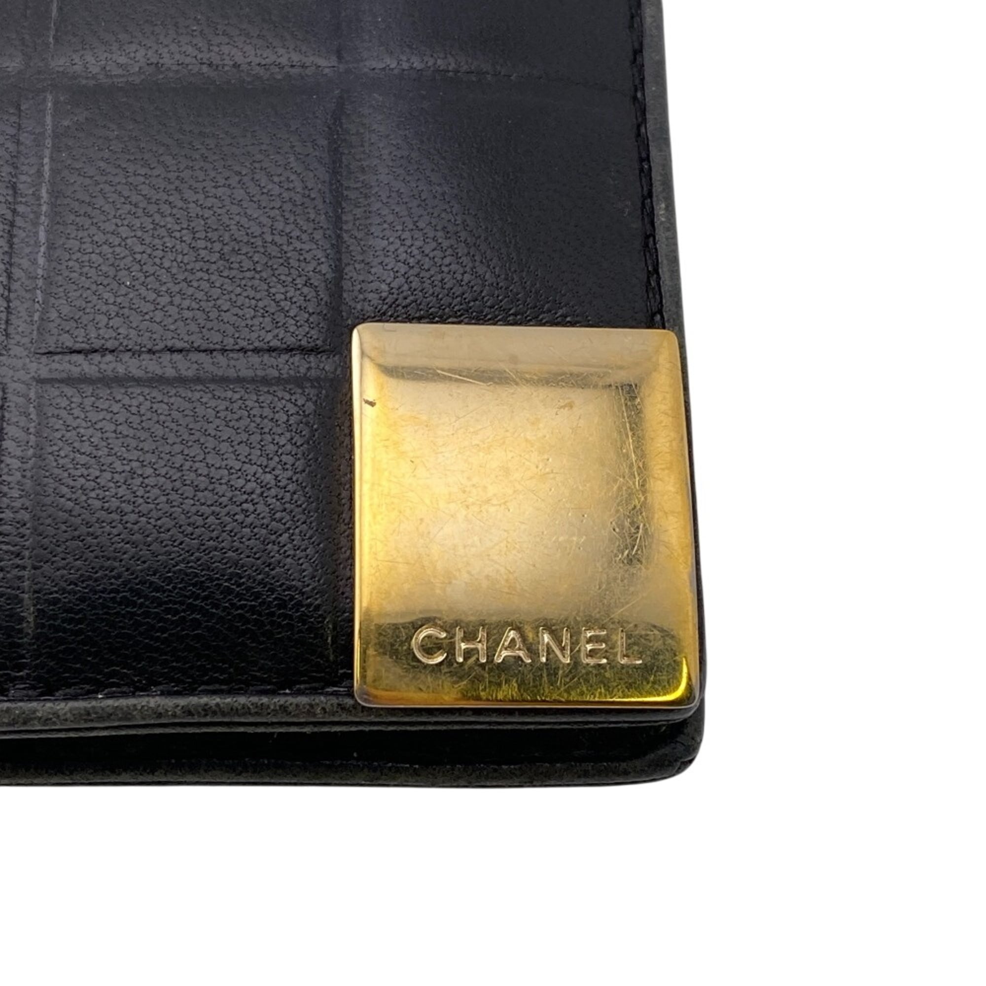 Chanel Black Leather Wallet (Bi-Fold) (Pre-Owned)