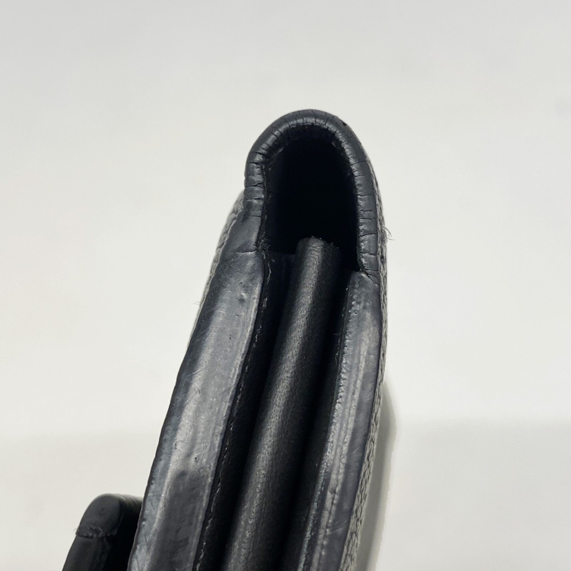 Louis Vuitton Black Long Wallet (Bi-Fold) (Pre-Owned)