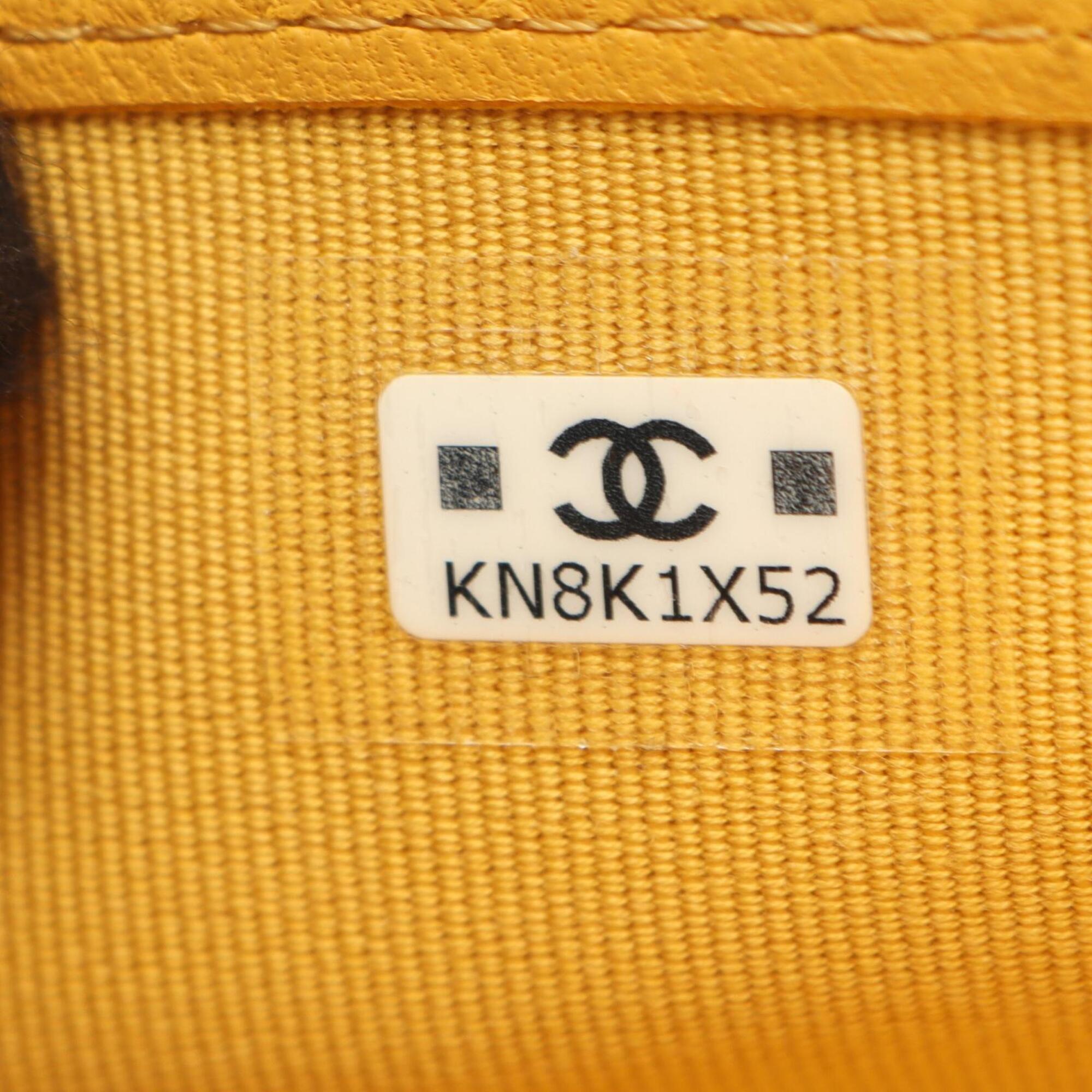 Chanel Yellow Leather Long Wallet (Bi-Fold) (Pre-Owned)