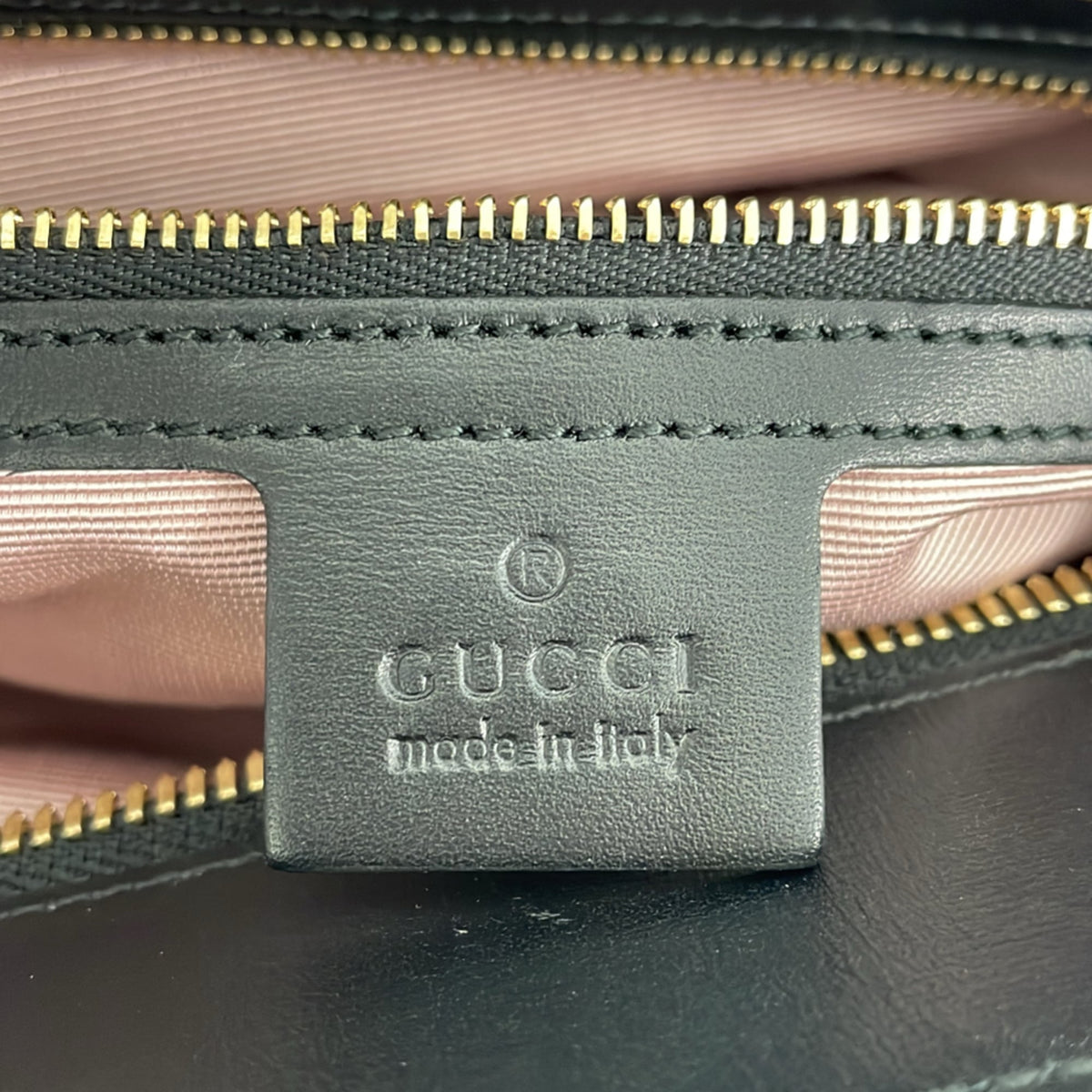 Gucci Black Handbag (Pre-Owned)