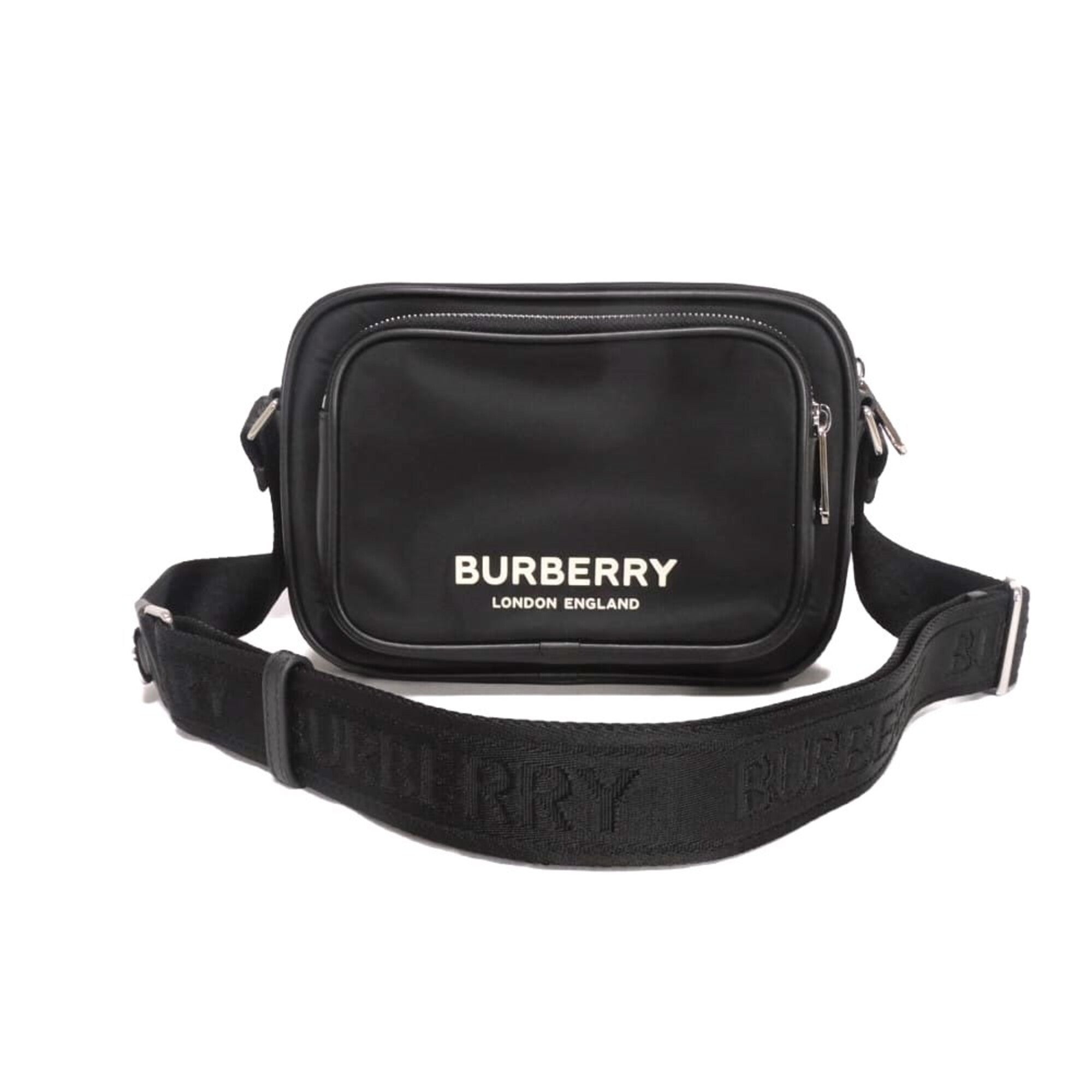 Burberry Black Nylon Shoulder Bag (Pre-Owned)
