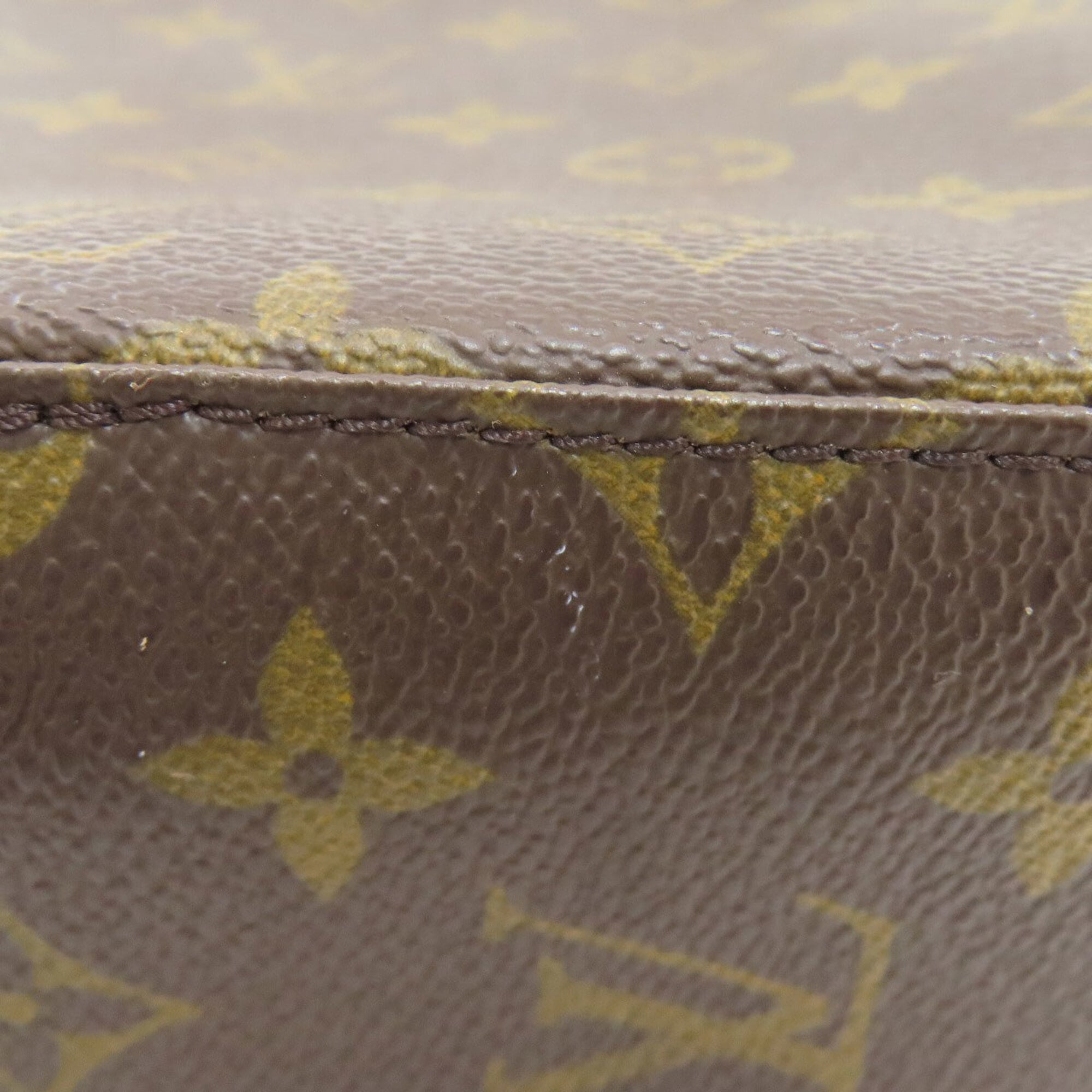 Louis Vuitton Monogram Monogram Handbag (Pre-Owned)