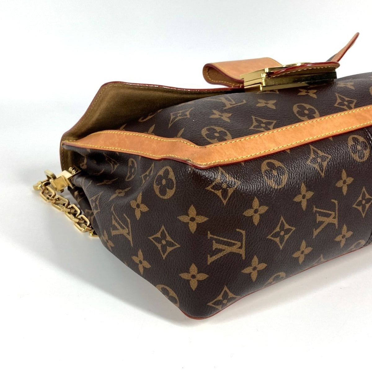 Louis Vuitton Brown Monogram Monogram Handbag Shoulder Bag (Pre-Owned)