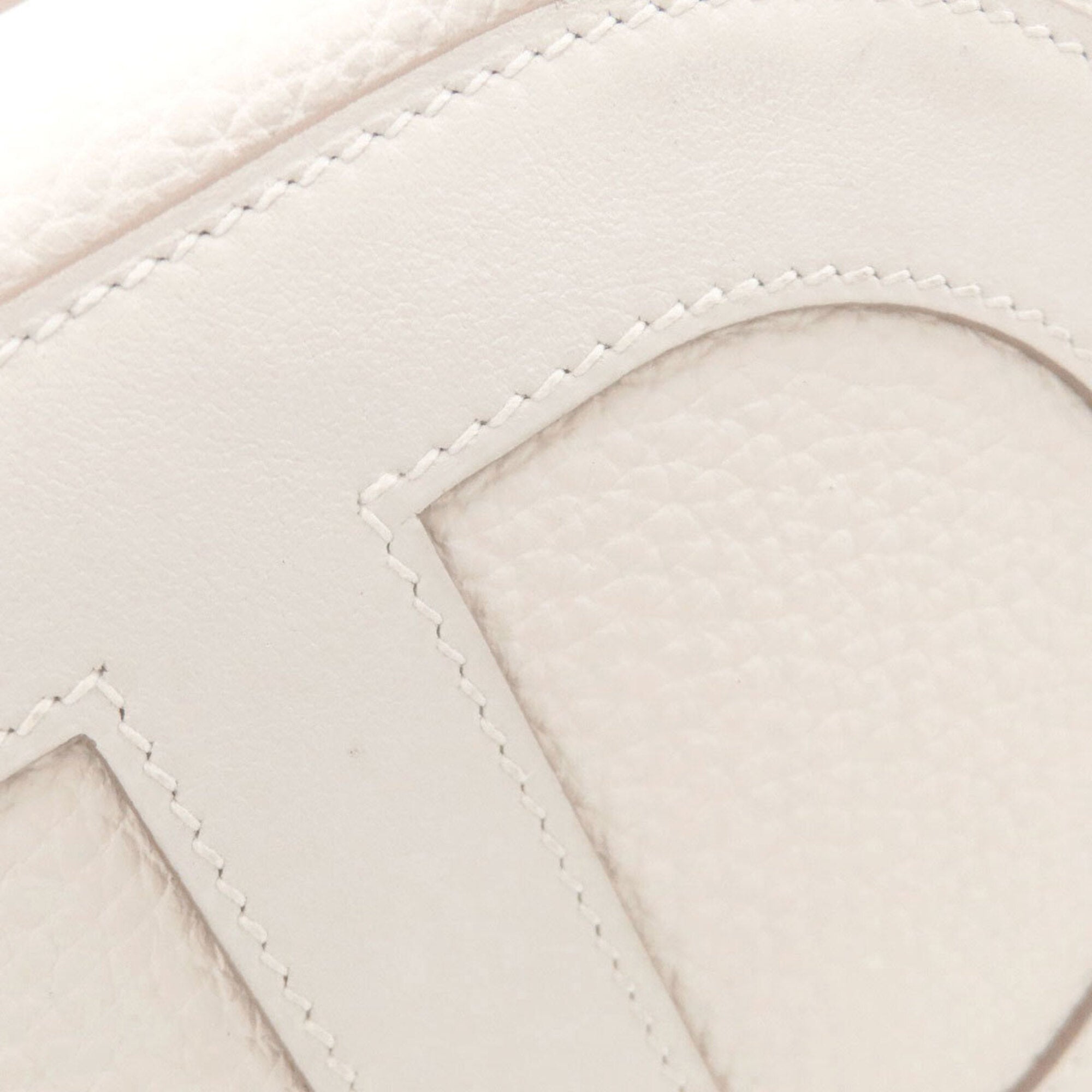 Hermes White Taurillon Clemence Leather Handbag (Pre-Owned)