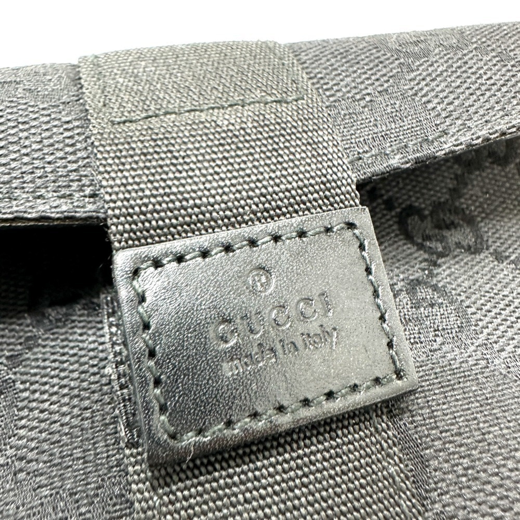 Gucci Black Gg Canvas Pouch (Pre-Owned)