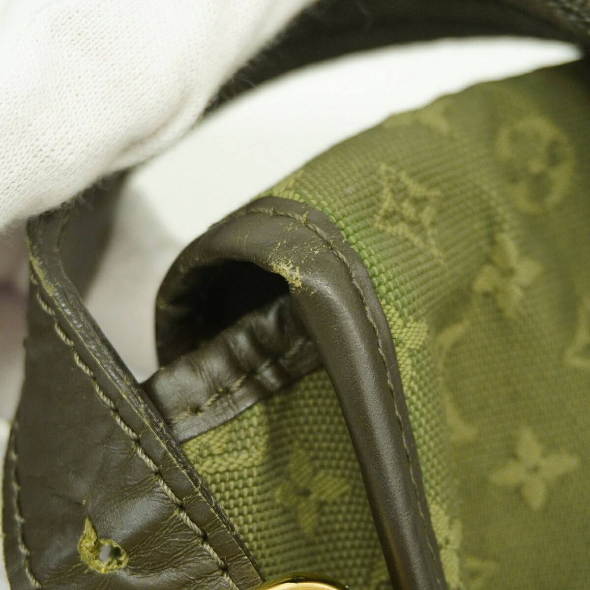 Louis Vuitton Tst Khaki Shoulder Bag (Pre-Owned)