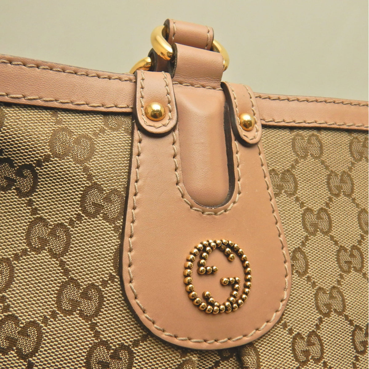 Gucci Beige Yellow Gg Canvas Leather Tote Bag (Pre-Owned)