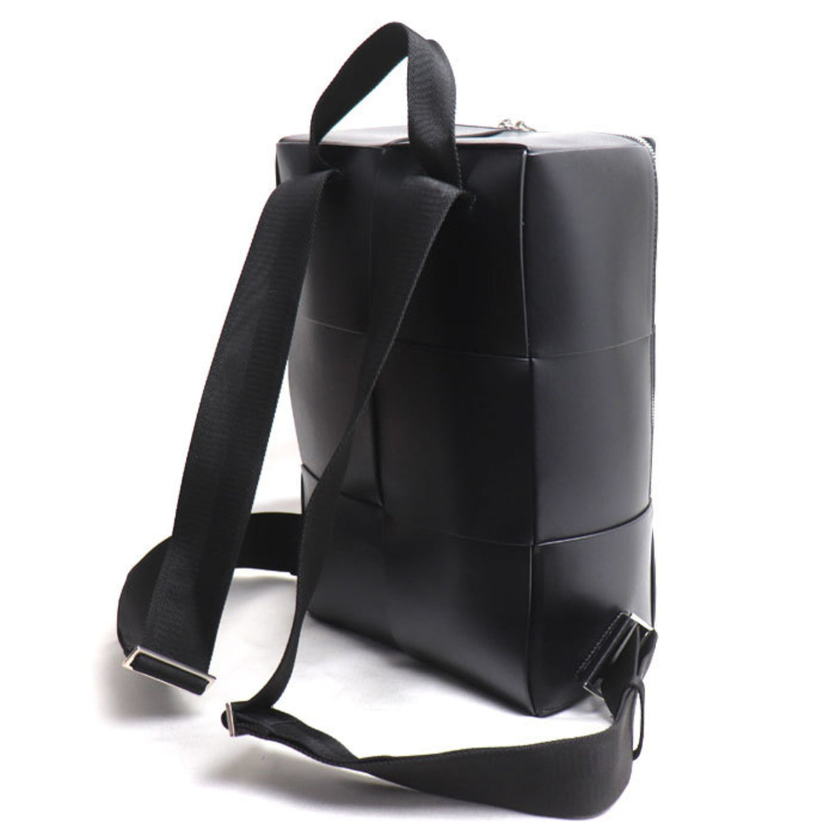 Bottega Veneta Black Leather Backpack (Pre-Owned)